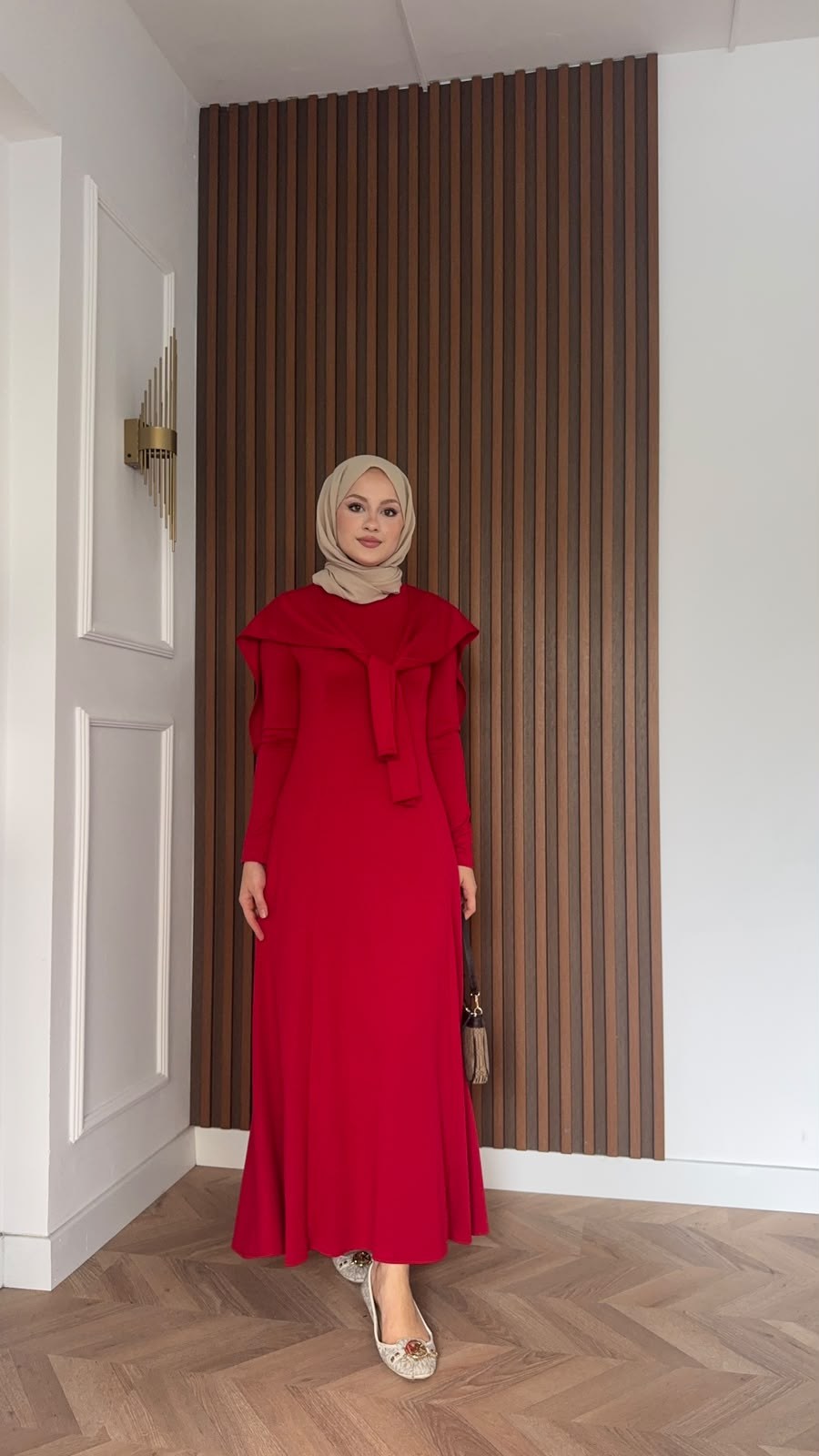 MEYSADESIGN ELBİSELER İdil Oysh Yakalı Elbise Kırmızı