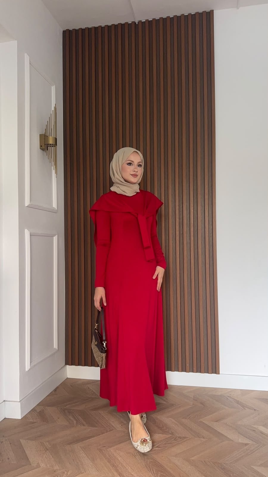 MEYSADESIGN ELBİSELER İdil Oysh Yakalı Elbise Kırmızı