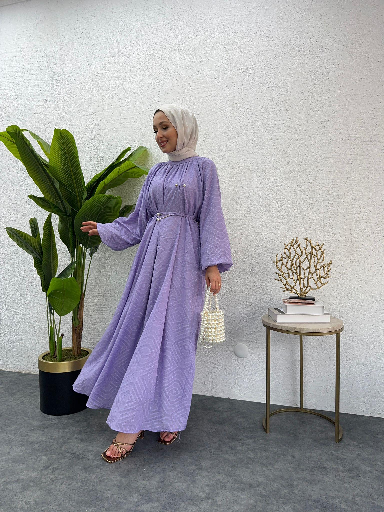 MEYSADESIGN ELBİSELER İnci Kemerli Desenli Krep Elbise Lila