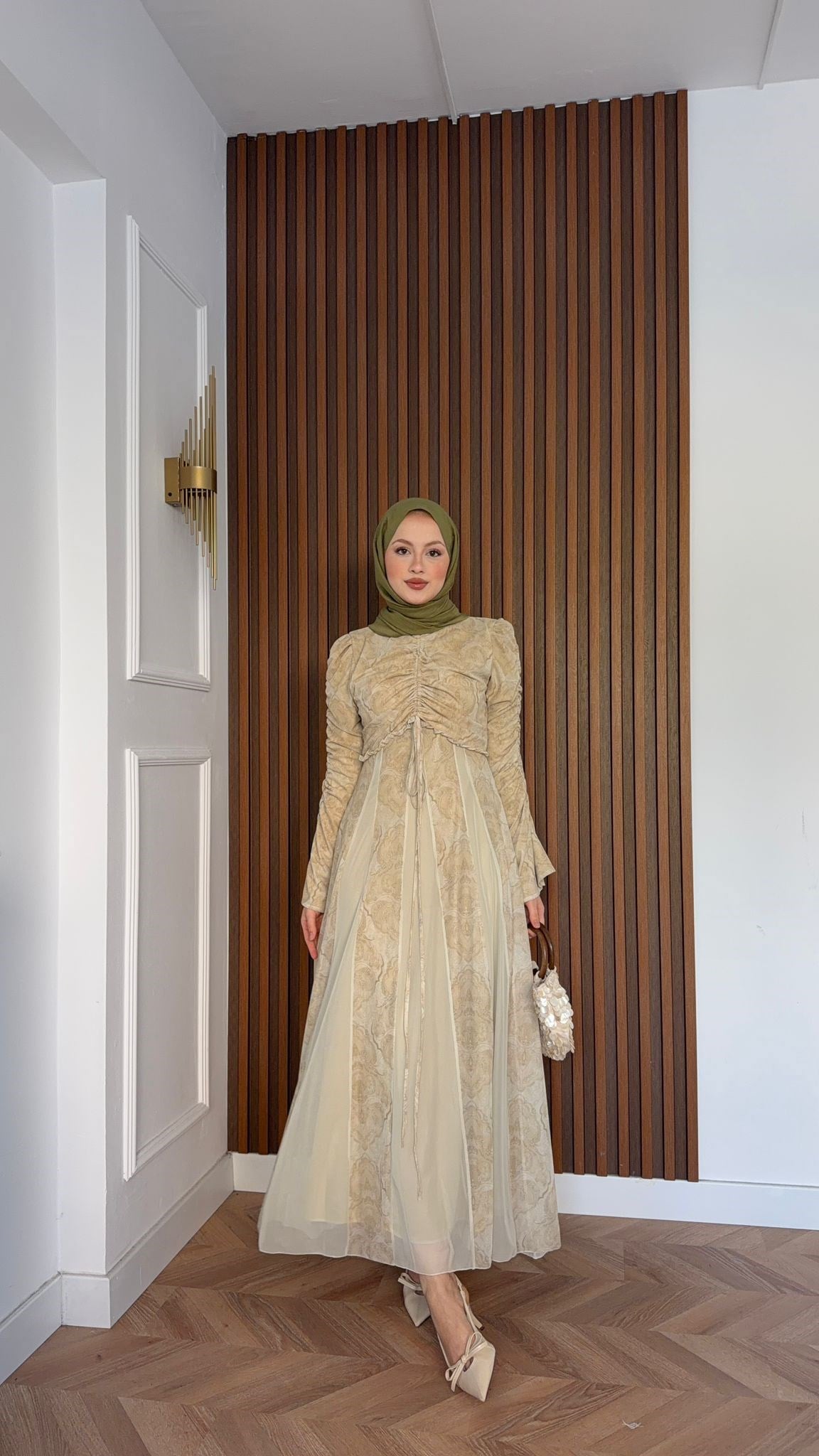 MEYSADESIGN ELBİSELER Lara Baskılı Desenli Şifon Elbise Krem