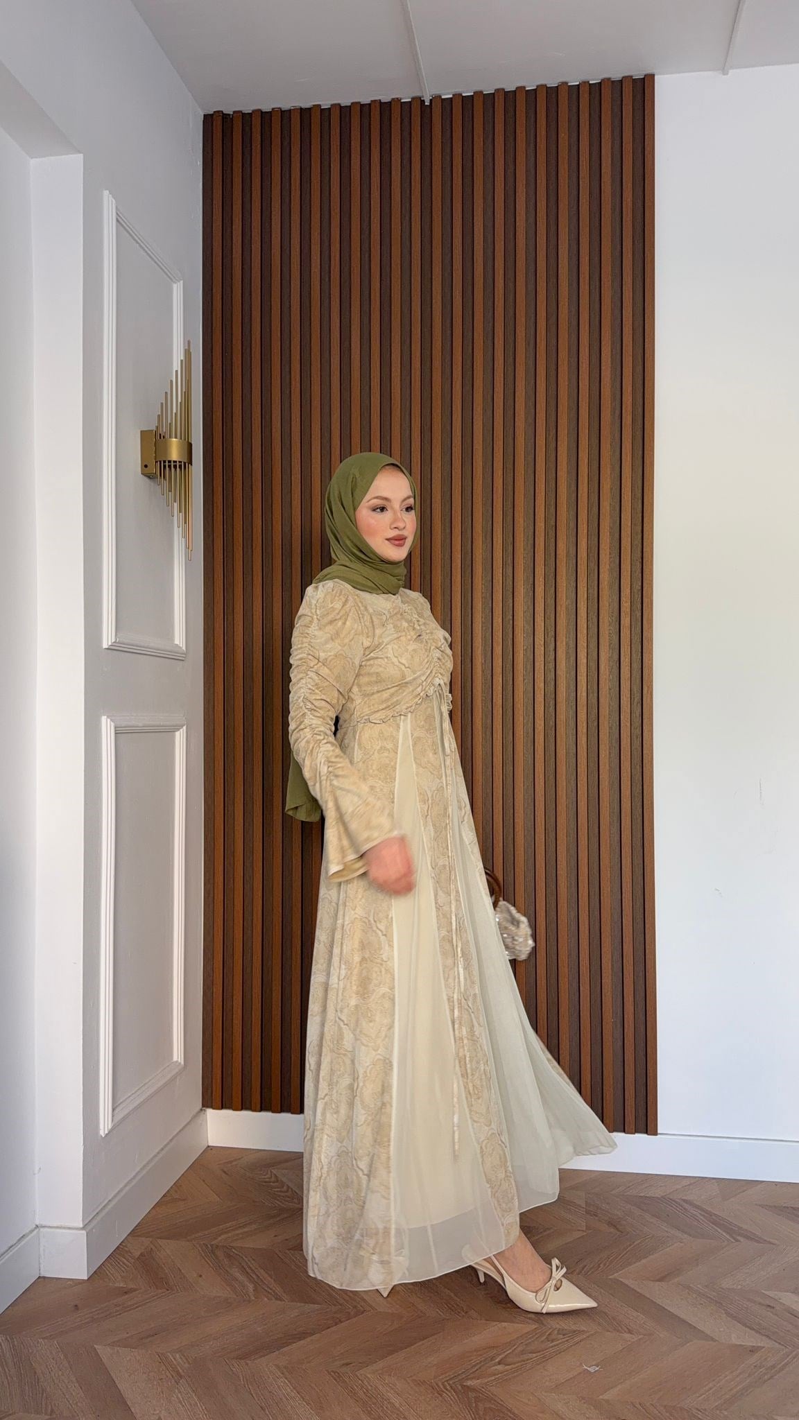 MEYSADESIGN ELBİSELER Lara Baskılı Desenli Şifon Elbise Krem