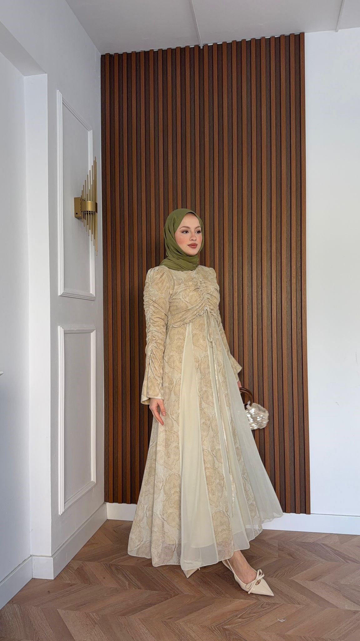MEYSADESIGN ELBİSELER Lara Baskılı Desenli Şifon Elbise Krem
