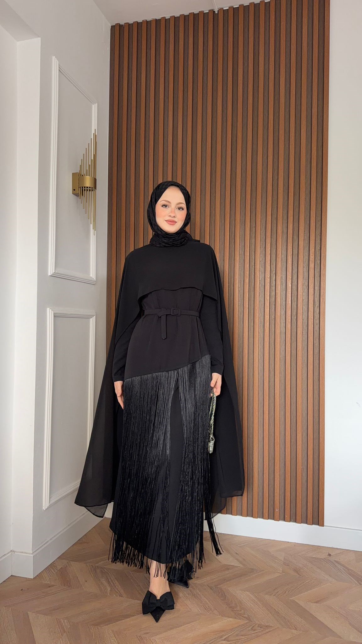 MEYSADESIGN ELBİSELER Mabel Püsküllü Pelerinli Elbise Siyah