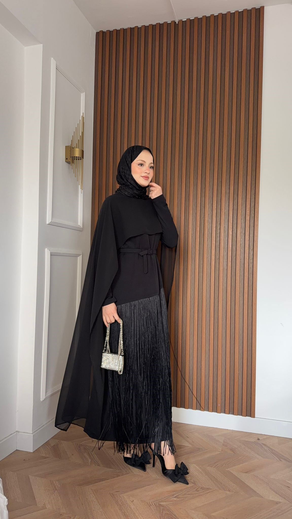 MEYSADESIGN ELBİSELER Mabel Püsküllü Pelerinli Elbise Siyah