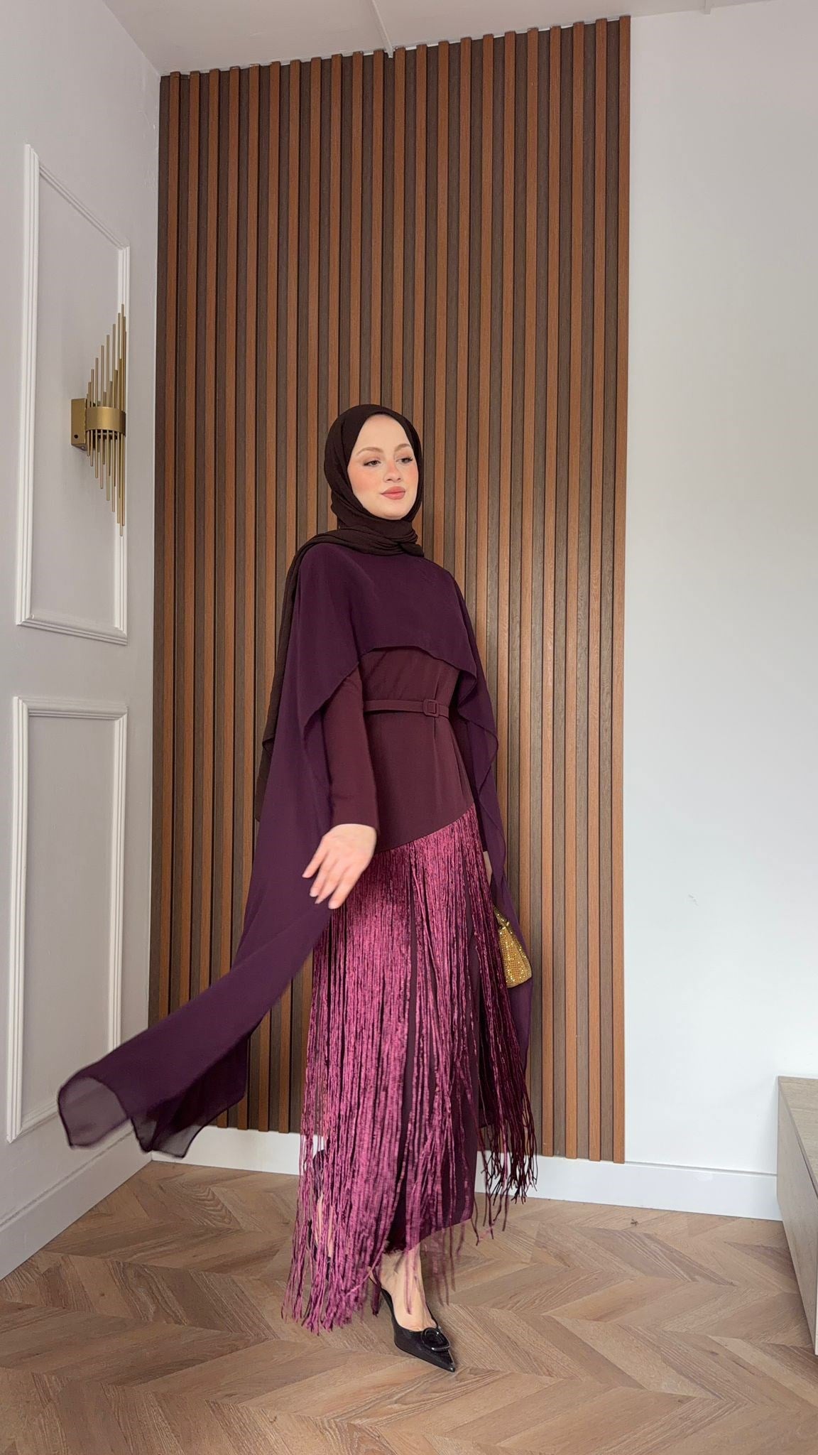 MEYSADESIGN ELBİSELER Mabel Püsküllü Pelerinli Elbise Bordo