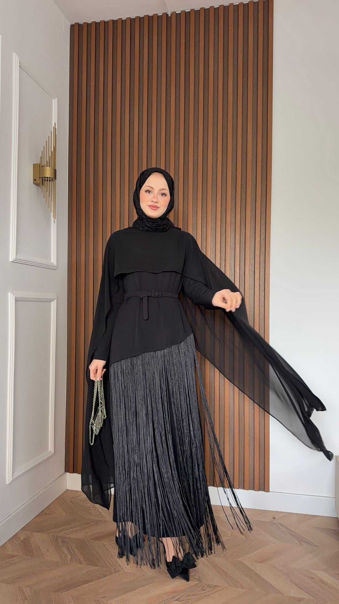 MEYSADESIGN ELBİSELER Mabel Püsküllü Pelerinli Elbise Siyah