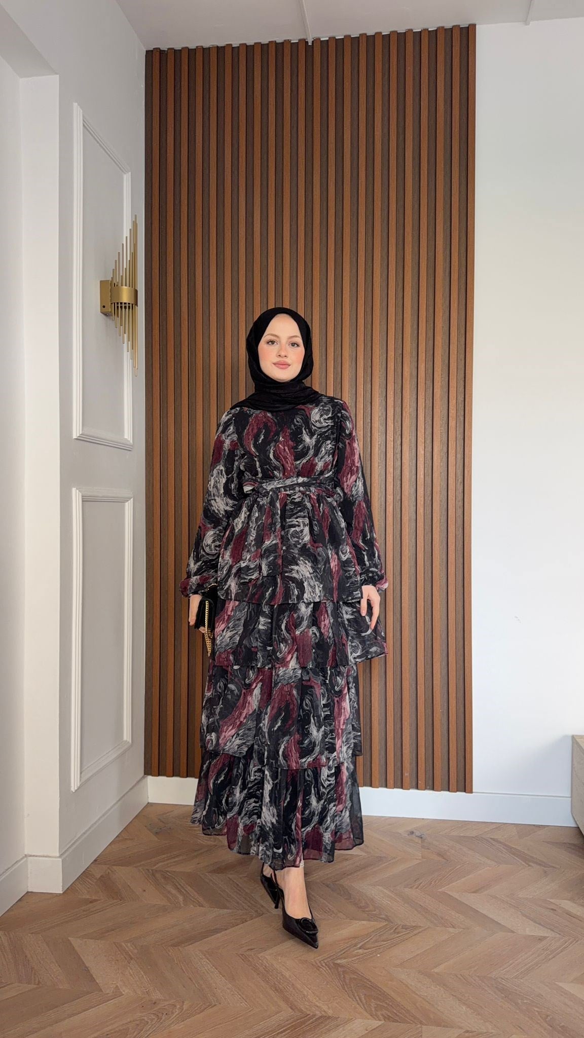 MEYSADESIGN ELBİSELER Pastel Desenli Kat Kat Elbise Siyah