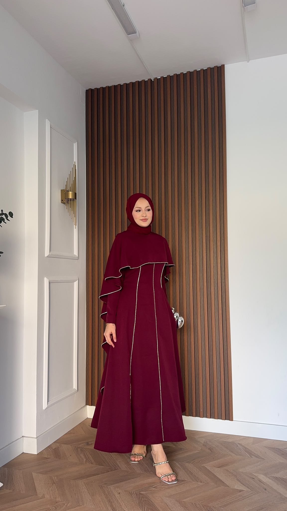 MEYSADESIGN ELBİSELER Pelerinli Taşlı Abiye Bordo