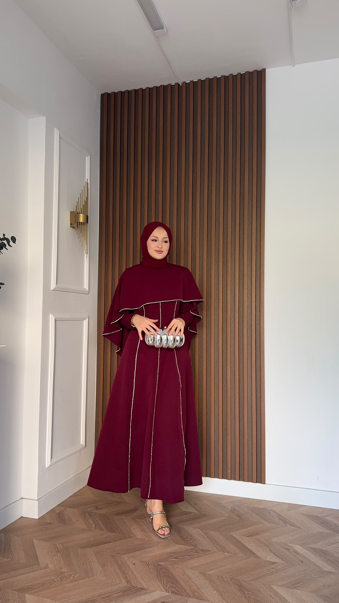 MEYSADESIGN ELBİSELER Pelerinli Taşlı Abiye Bordo