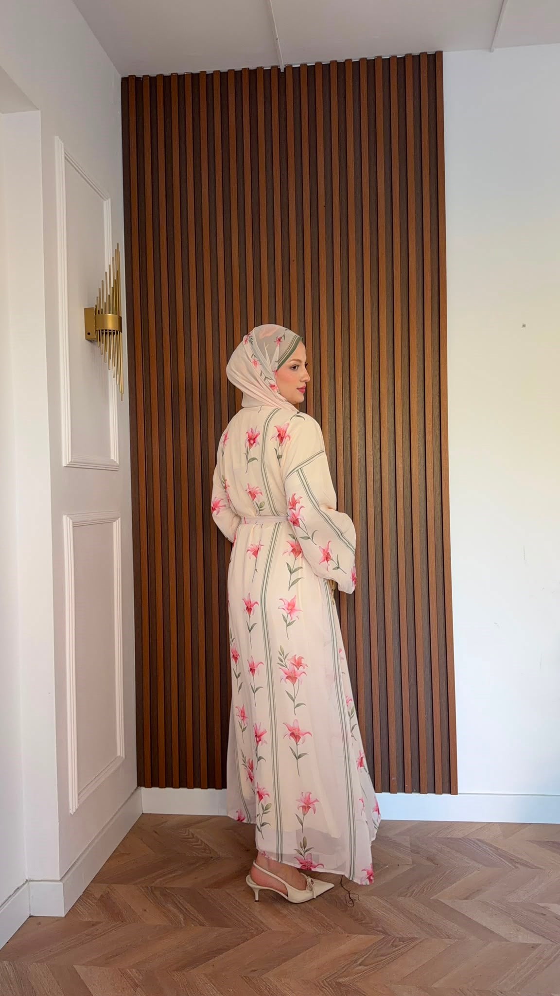 MEYSADESIGN ELBİSELER Sahra Çiçekli Şallı Abaya Takımı