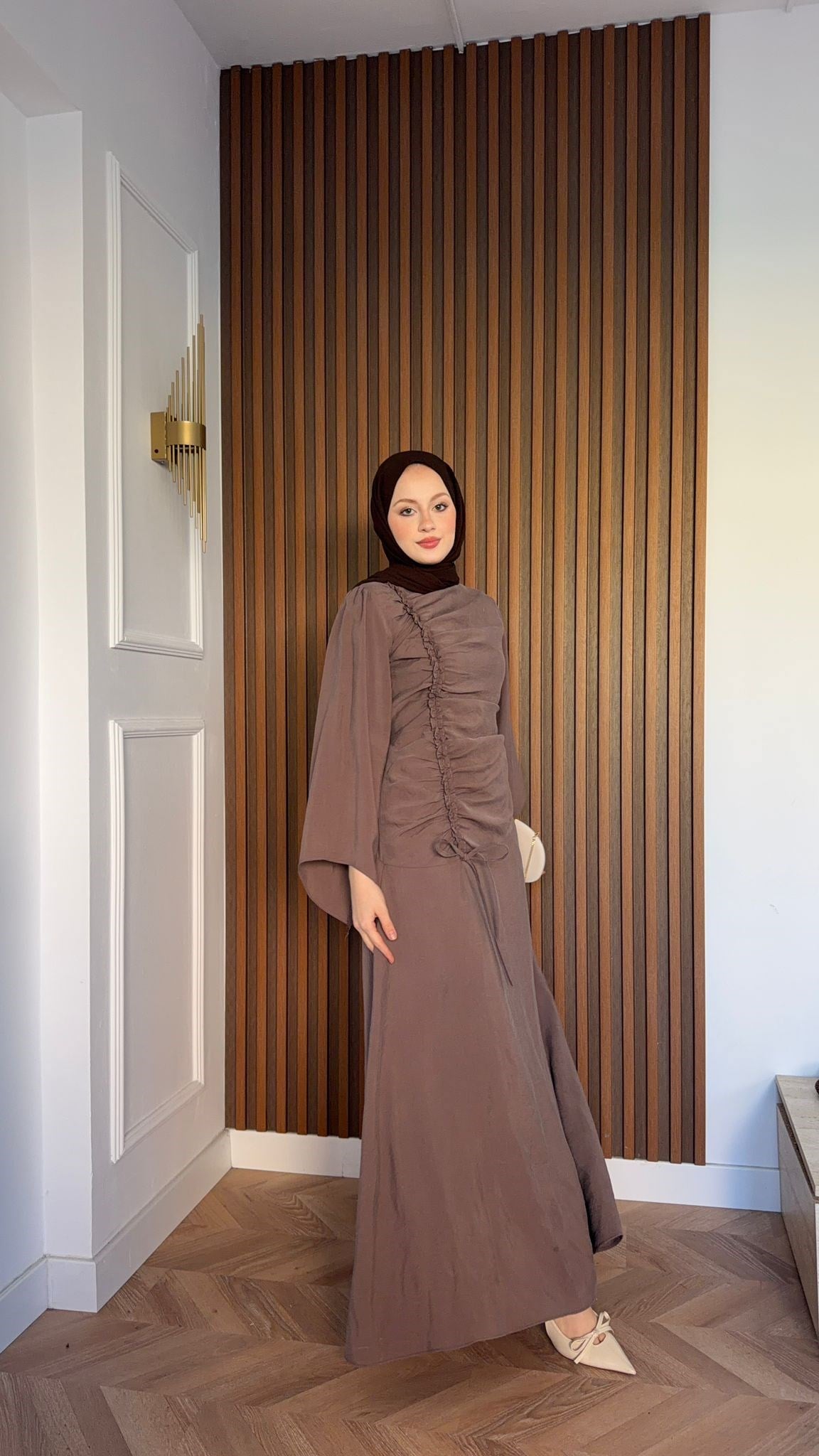 MEYSADESIGN ELBİSELER Selvi Büzgülü Tensel Elbise Acı Kahve