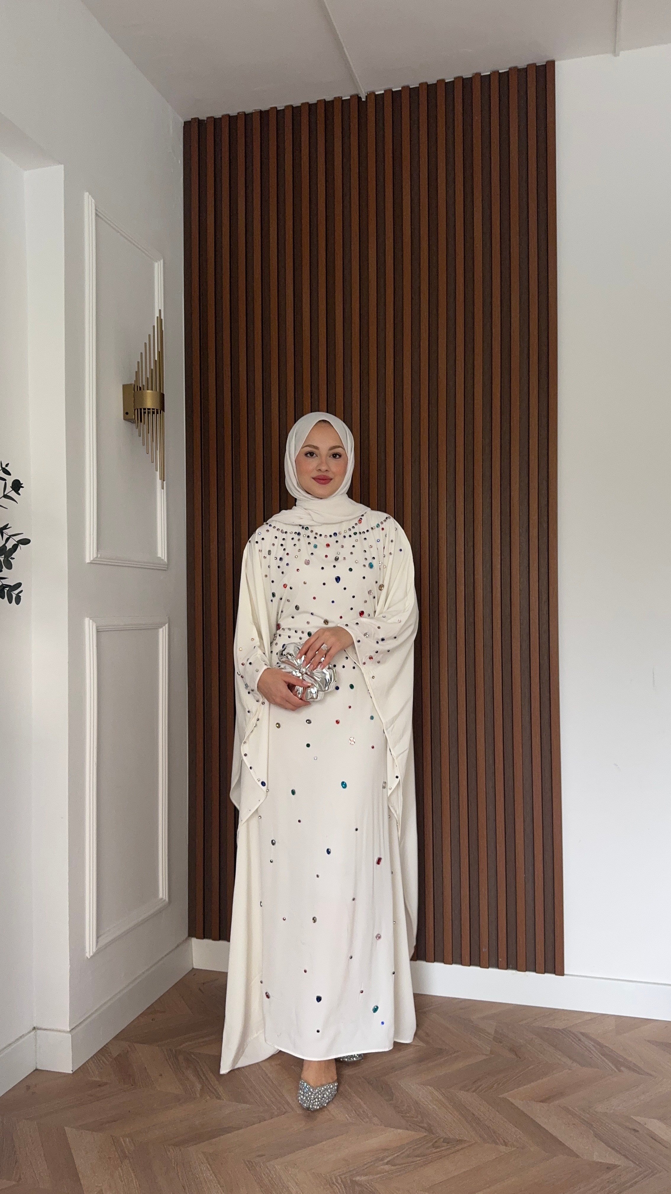 MEYSADESIGN ELBİSELER Tasarım Taşlı Sisi Yarasa Kol Abaya Beyaz