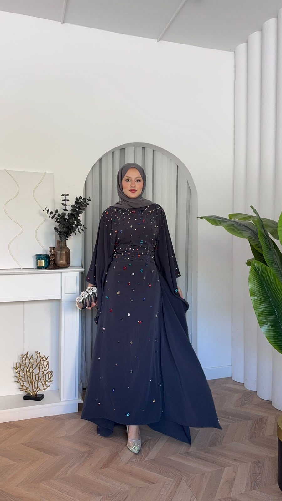 MEYSADESIGN ELBİSELER Tasarım Taşlı Sisi Yarasa Kol Abaya Antrasit