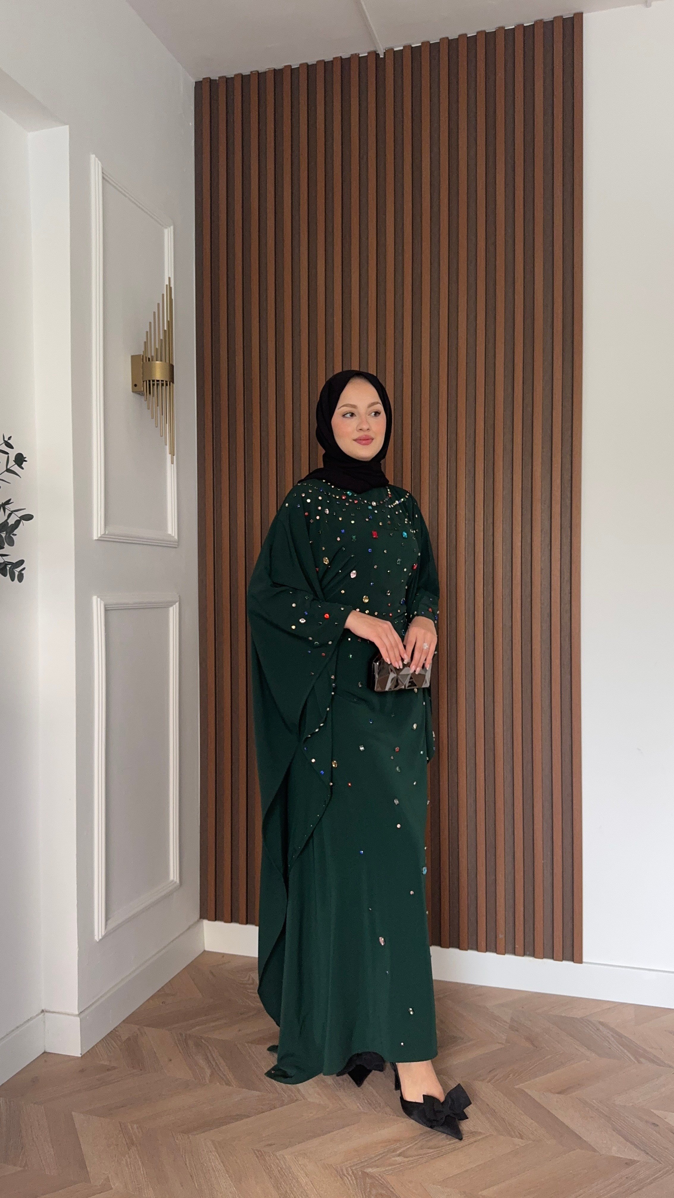MEYSADESIGN ELBİSELER Tasarım Taşlı Sisi Yarasa Kol Abaya Zümrüt