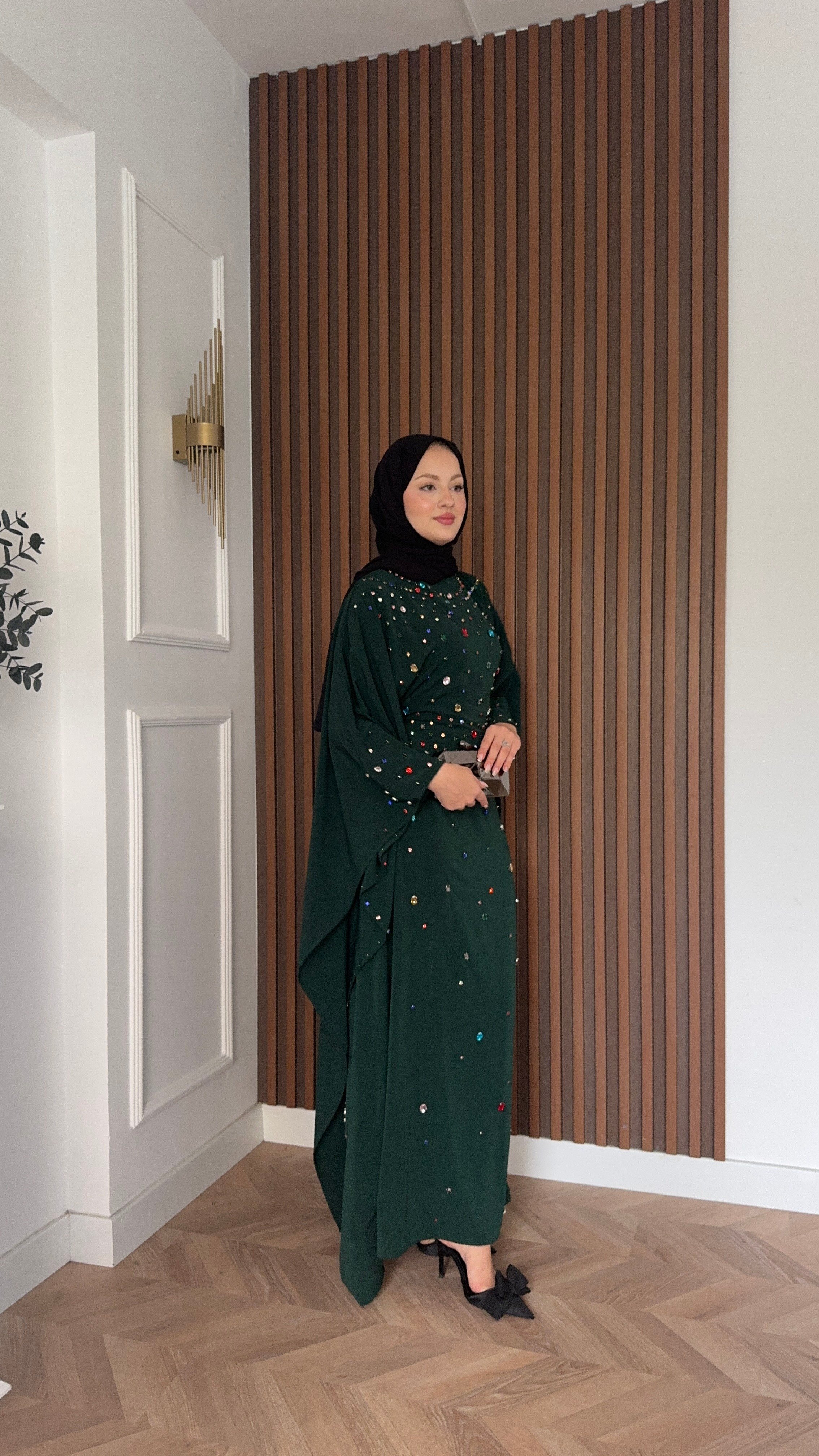 MEYSADESIGN ELBİSELER Tasarım Taşlı Sisi Yarasa Kol Abaya Zümrüt
