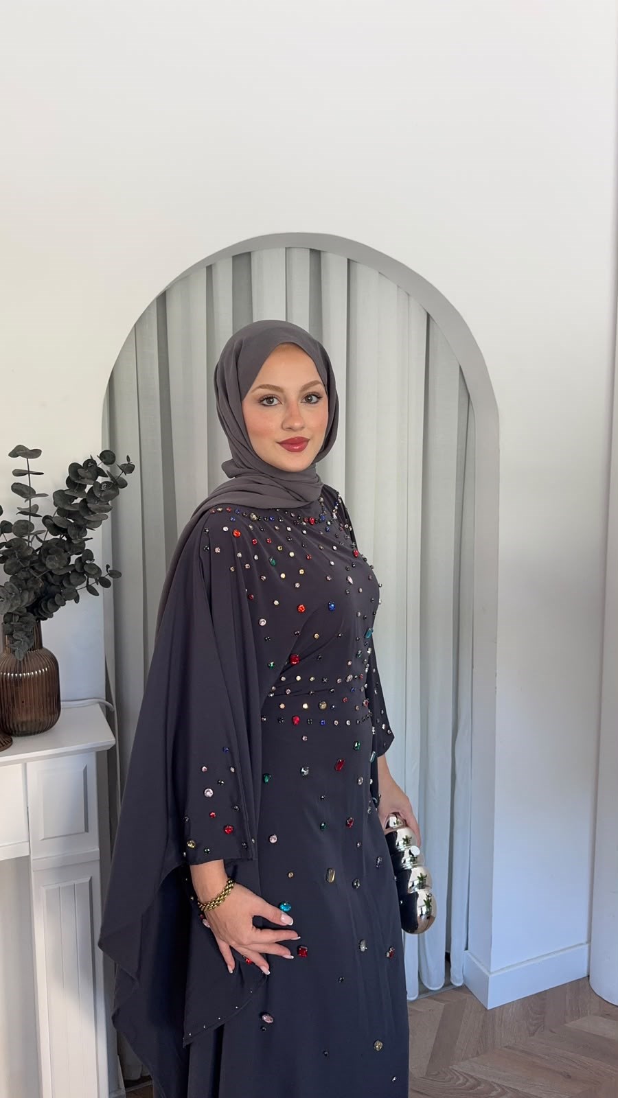 MEYSADESIGN ELBİSELER Tasarım Taşlı Sisi Yarasa Kol Abaya Antrasit