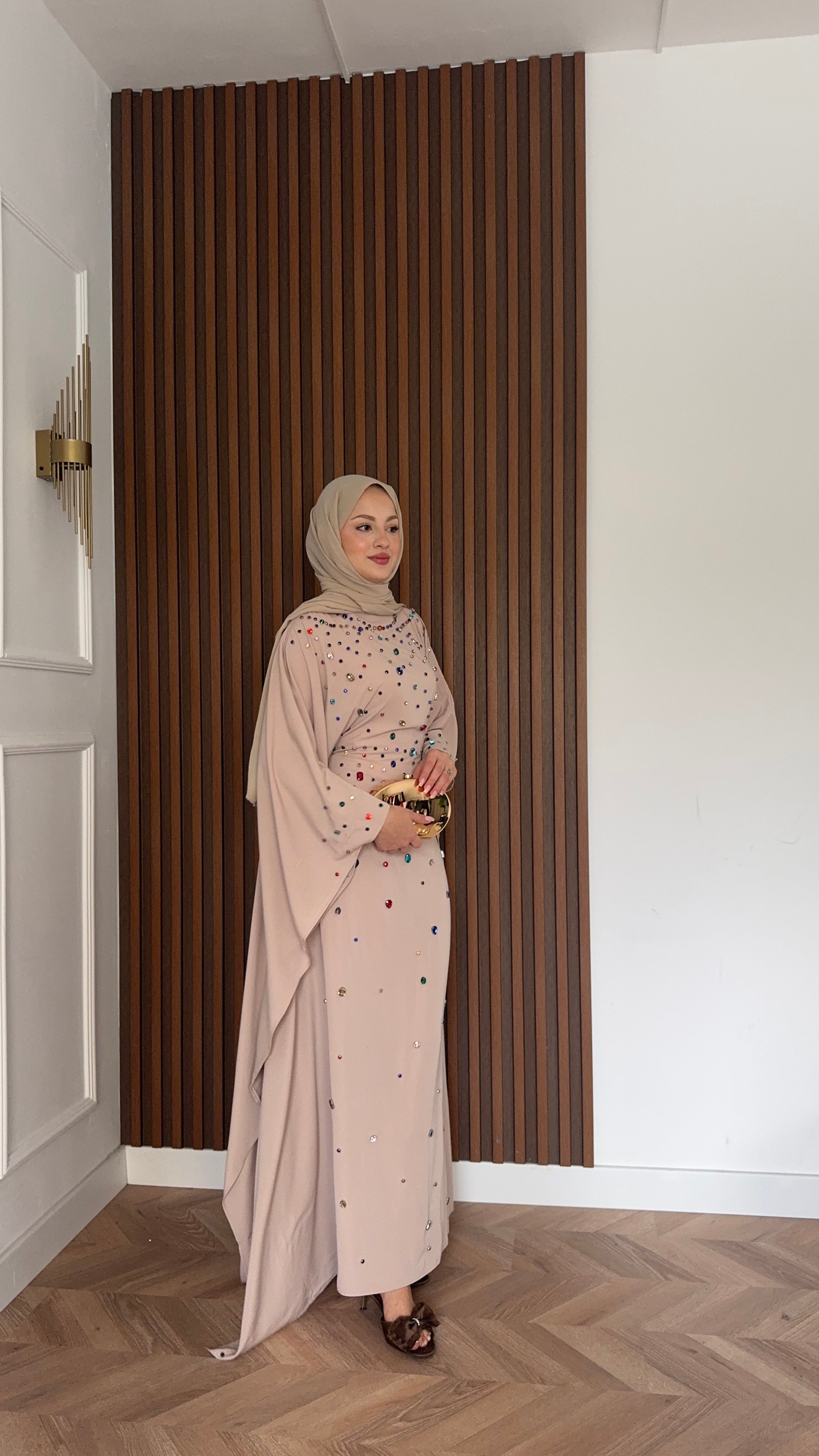MEYSADESIGN ELBİSELER Tasarım Taşlı Sisi Yarasa Kol Abaya Bej
