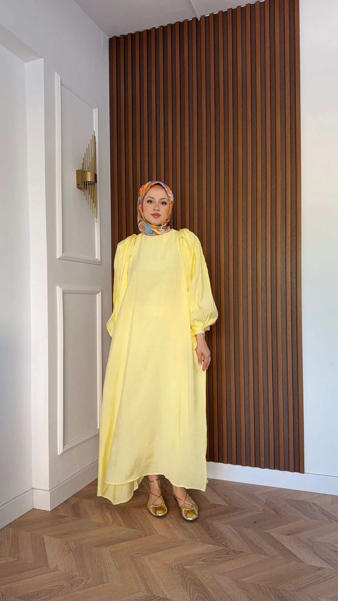 MEYSADESIGN ELBİSELER Zincir Kemerli Balon Kol Tensel Elbise Sarı
