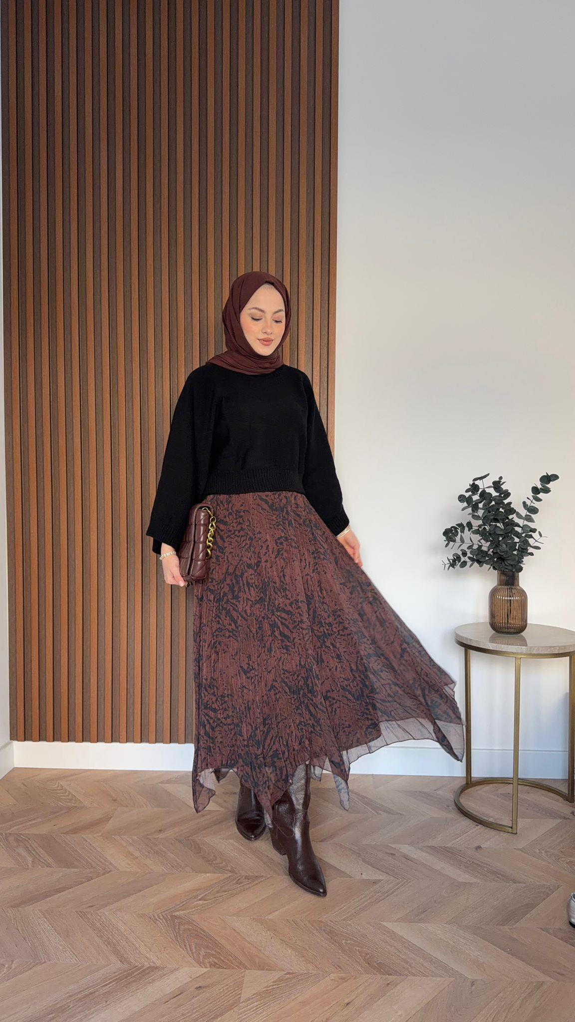 MEYSADESIGN ETEK Ekose Şifon Asimetrik Etek Siyah