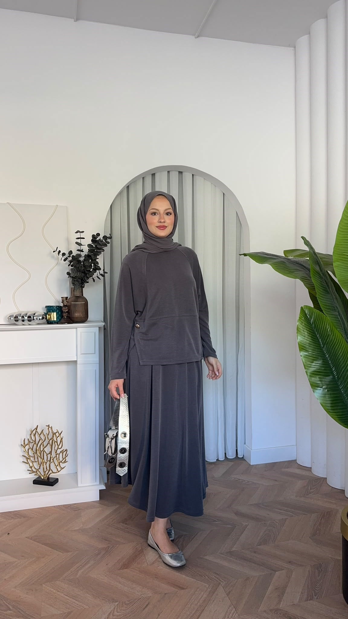 MEYSADESIGN ETEK TAKIM Safa Etekli Takım Antrasit