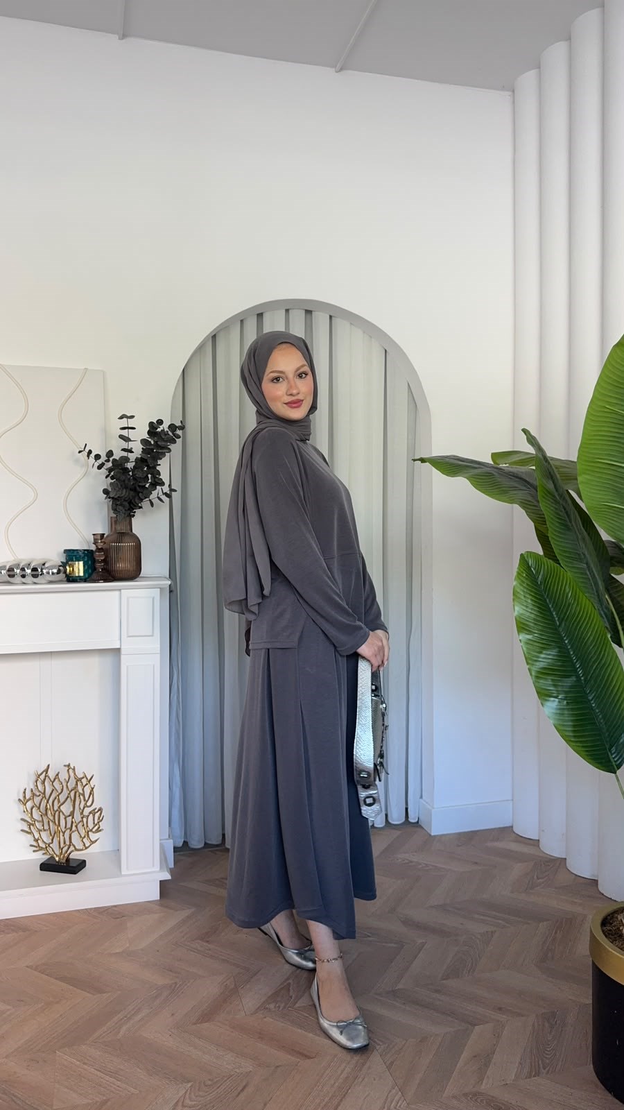 MEYSADESIGN ETEK TAKIM Safa Etekli Takım Antrasit