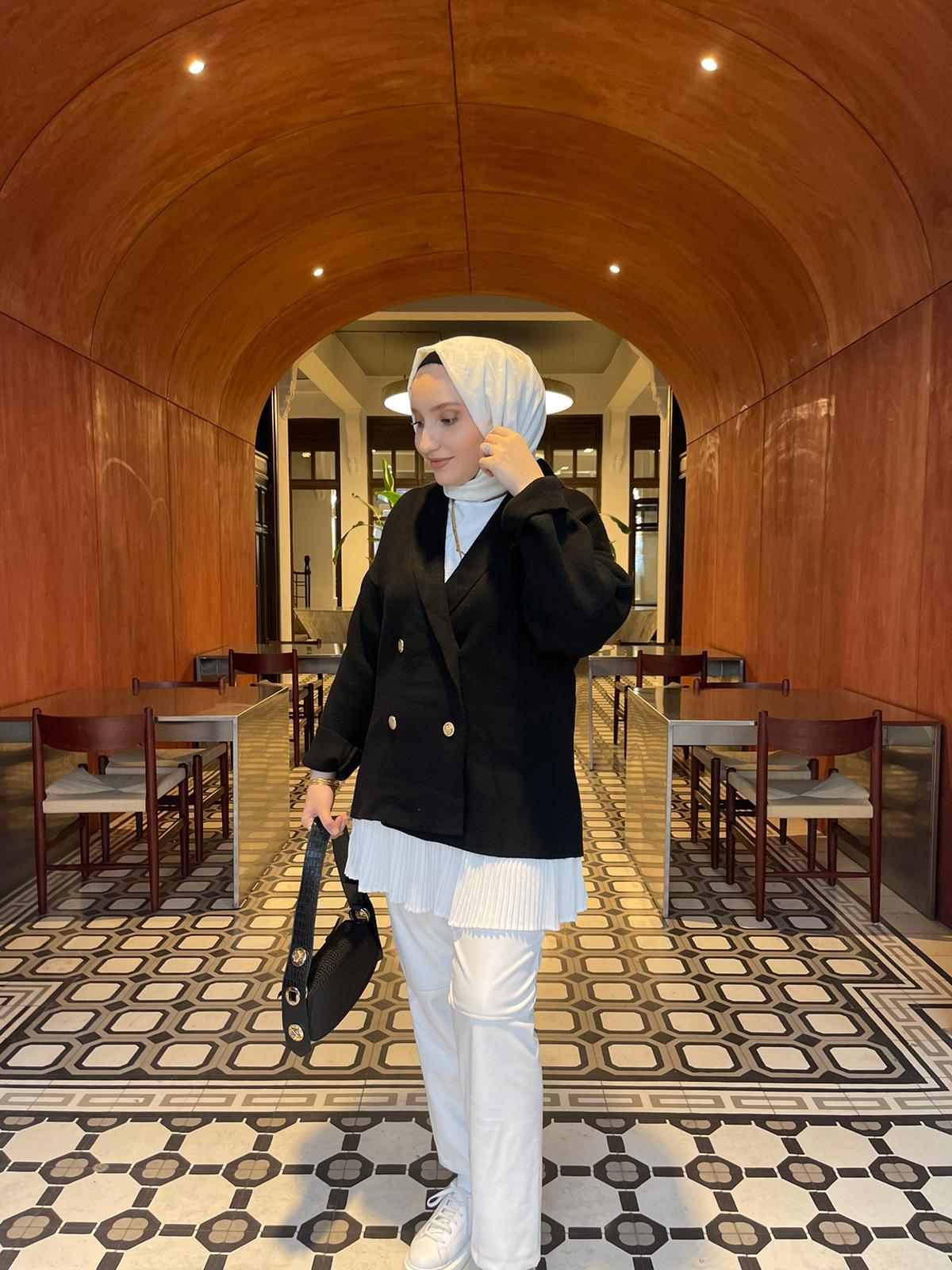 MEYSADESIGN HIRKA Gold Düğmeli Çelik Örme Hırka Siyah