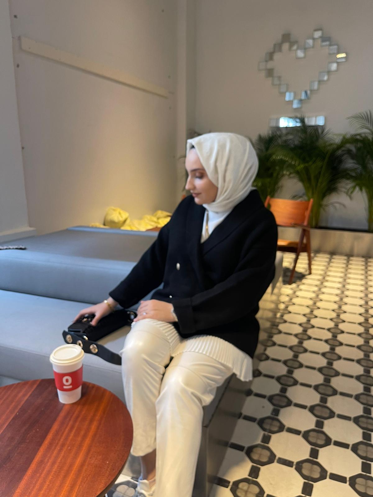 MEYSADESIGN HIRKA Gold Düğmeli Çelik Örme Hırka Siyah