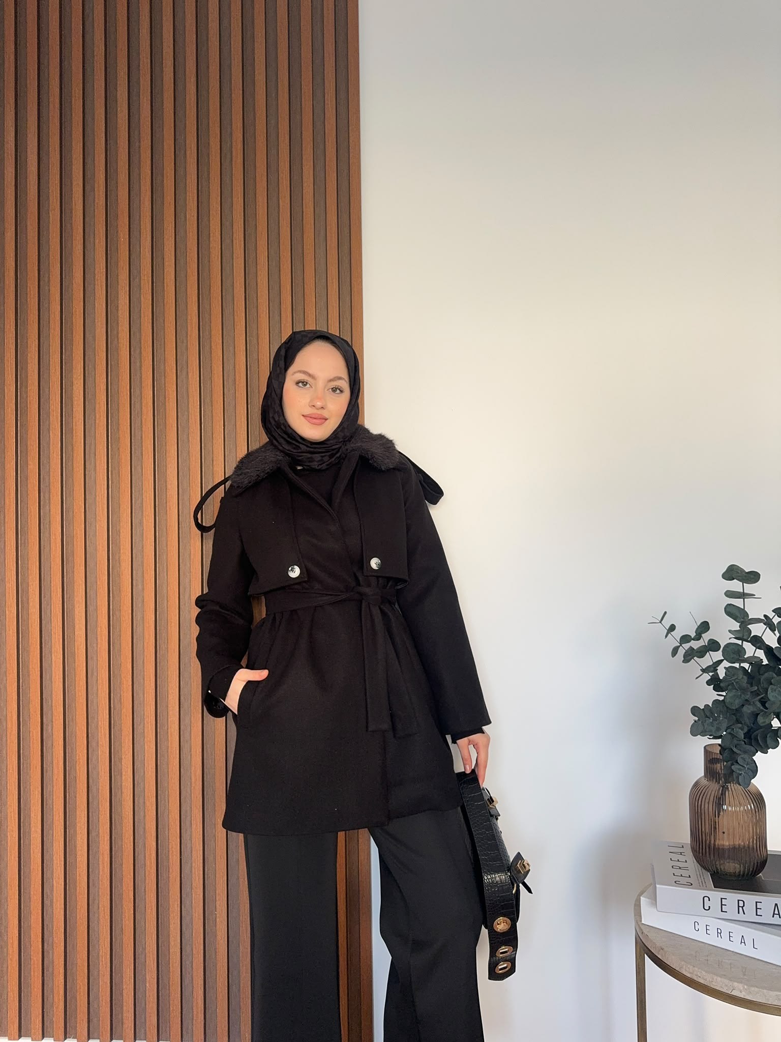 MEYSADESIGN KABAN Kürk Yakalı Kaşe Kaban Siyah