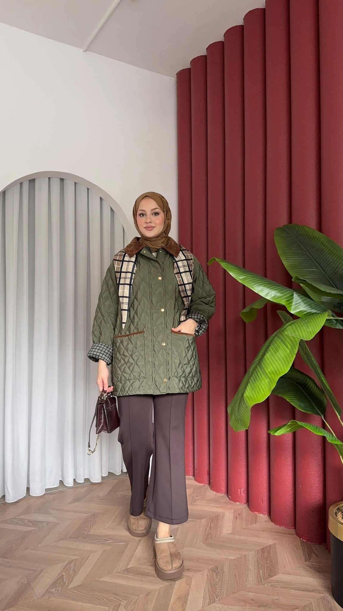 MEYSADESIGN MONT Kapitone Fularlı Mont Mint