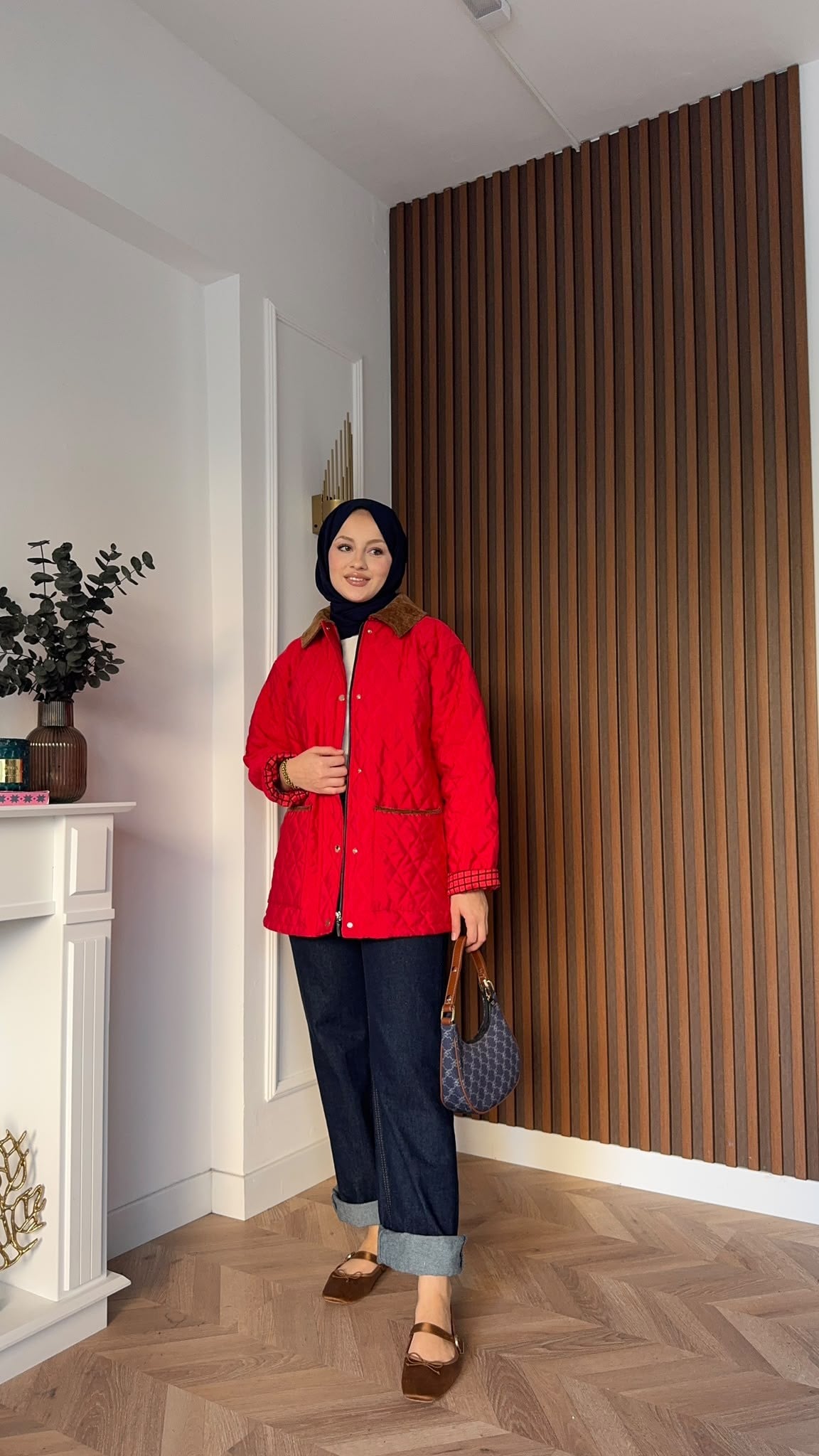 MEYSADESIGN MONT Kapitone Fularlı Mont Kırmızı