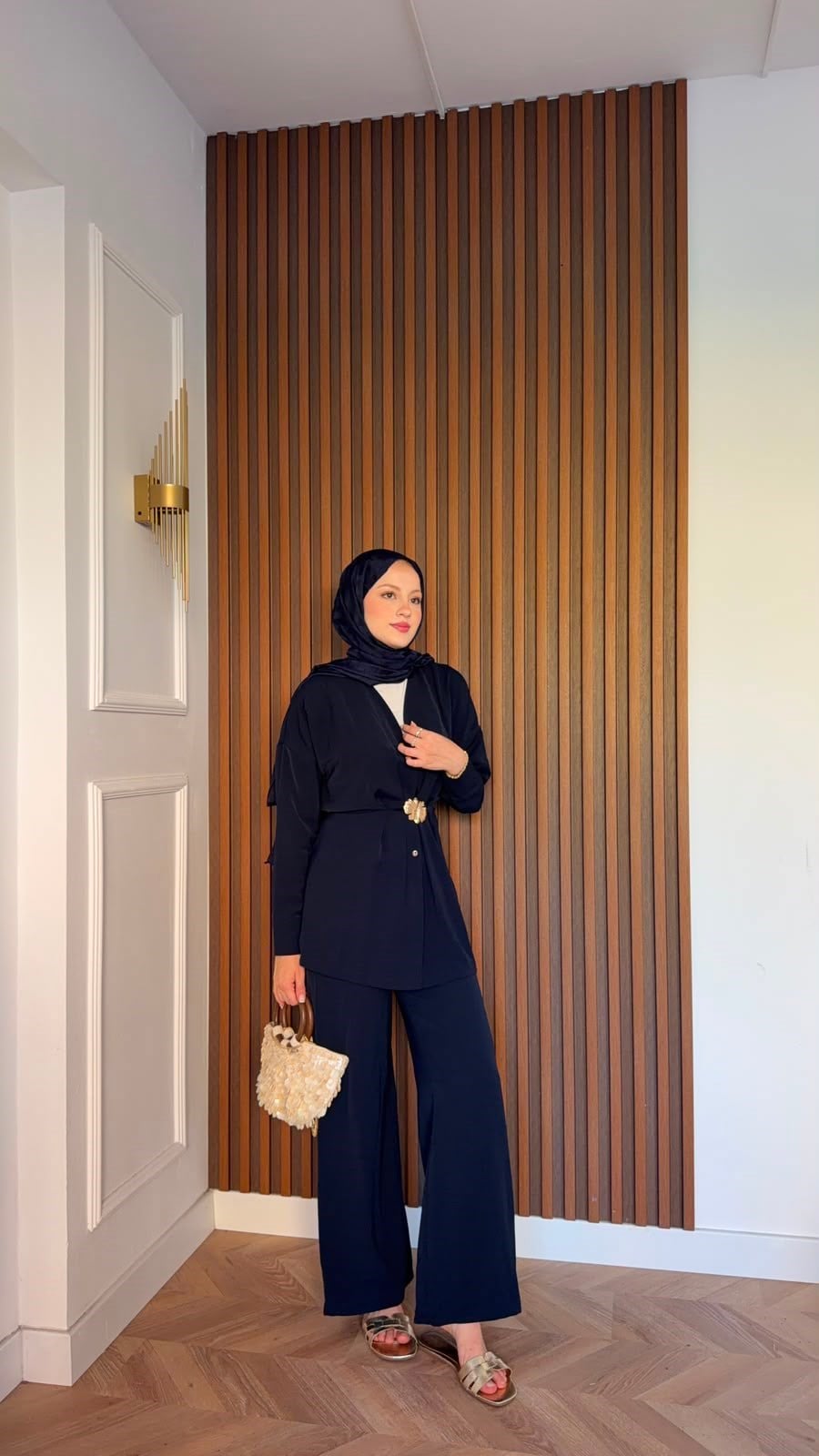 MEYSADESIGN PANTOLON TAKIM Şanel Gold Detaylı Pantolonlu Takım Lacivert