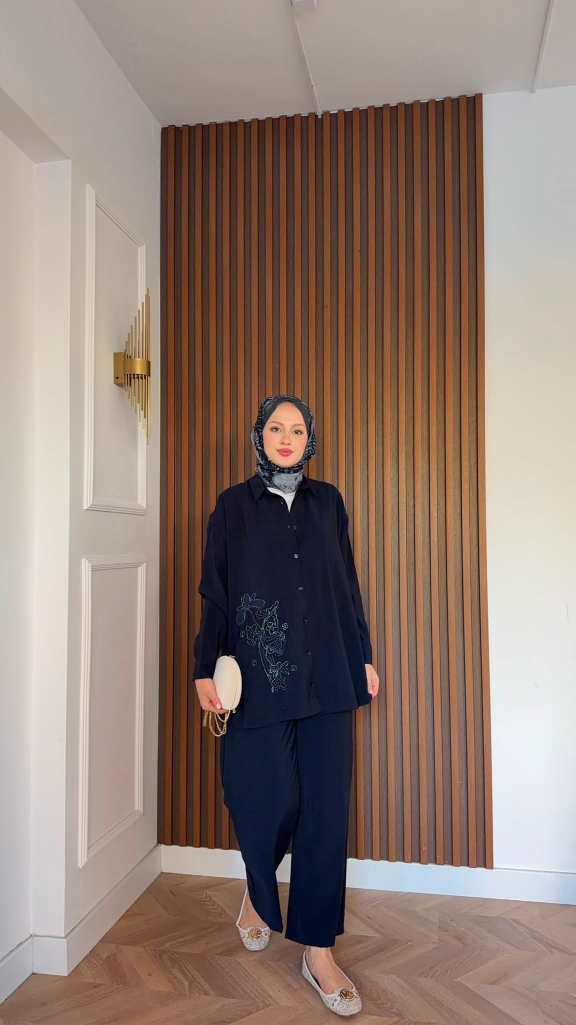 MEYSADESIGN PANTOLON TAKIM Vanilya Boncuk İşlemeli Tensel Pantolonlu Takım Lacivert