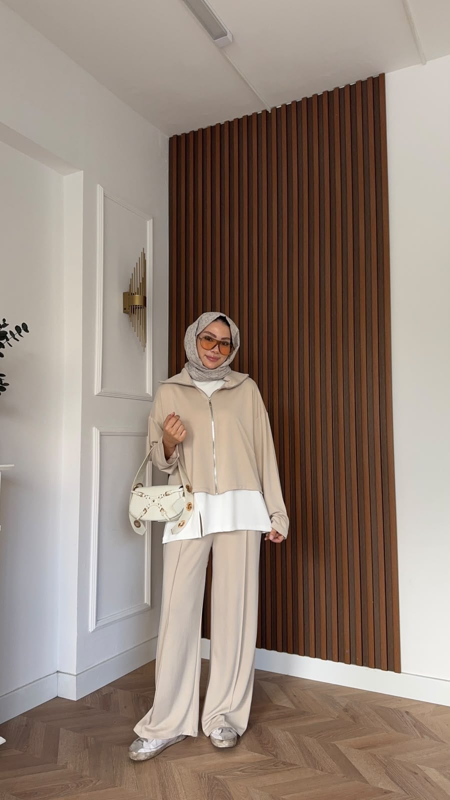 MEYSADESIGN PANTOLON TAKIM Yırtmac Detaylı Üçlü Eşofman Takım Bej
