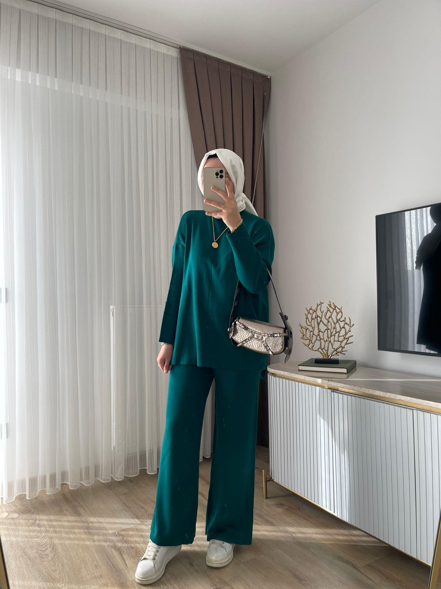 MEYSADESIGN TESETTÜR TRİKO Dik Yaka Triko Takım Zümrüt Yeşili