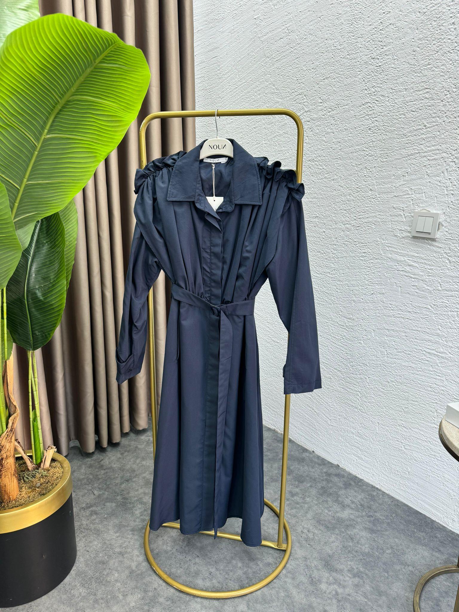 MEYSADESIGN TRENCKOT Omuz Detaylı Astarlı Premium Trenckot Lacivert