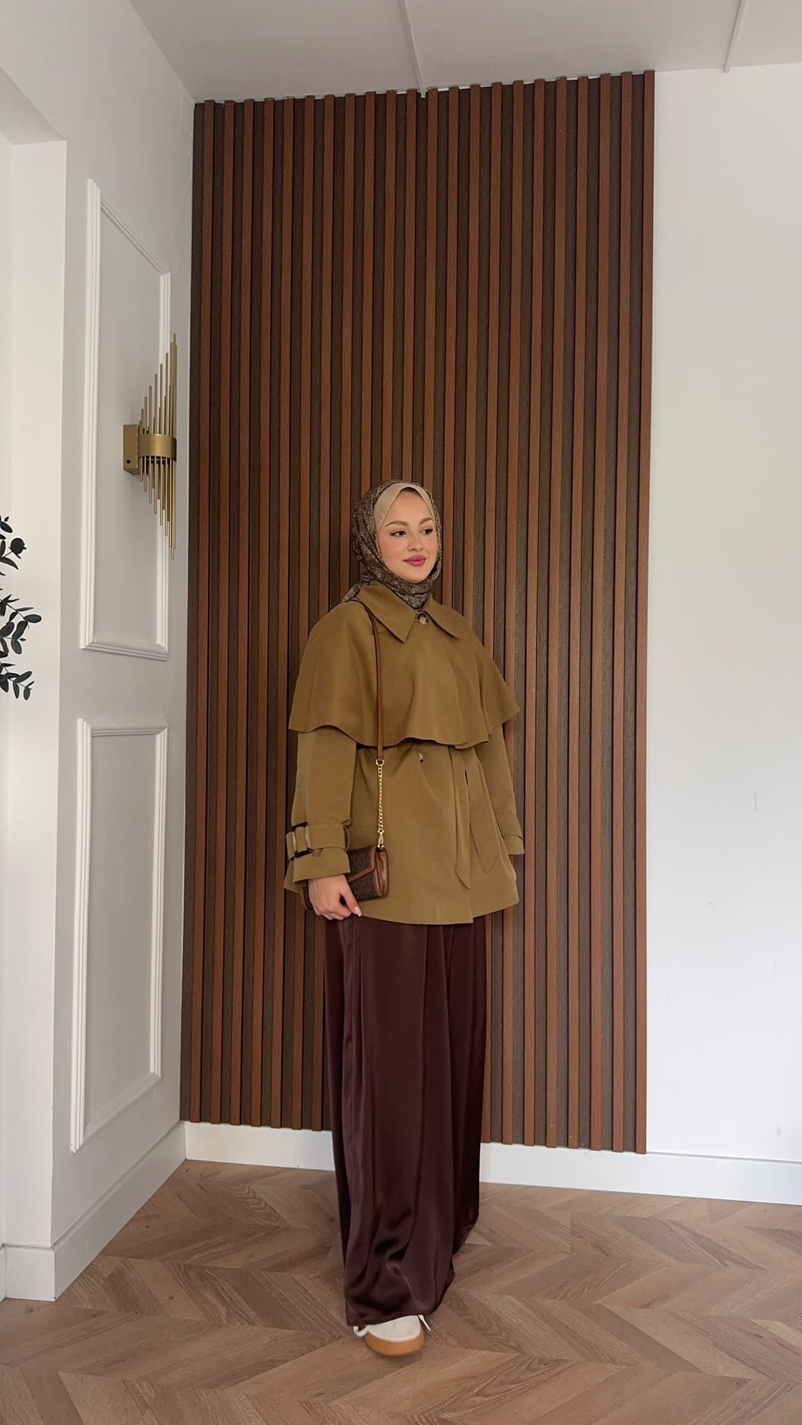 MEYSADESIGN TRENCKOT Pelerin Detaylı Gabardin Trençkot Yağ Yeşili