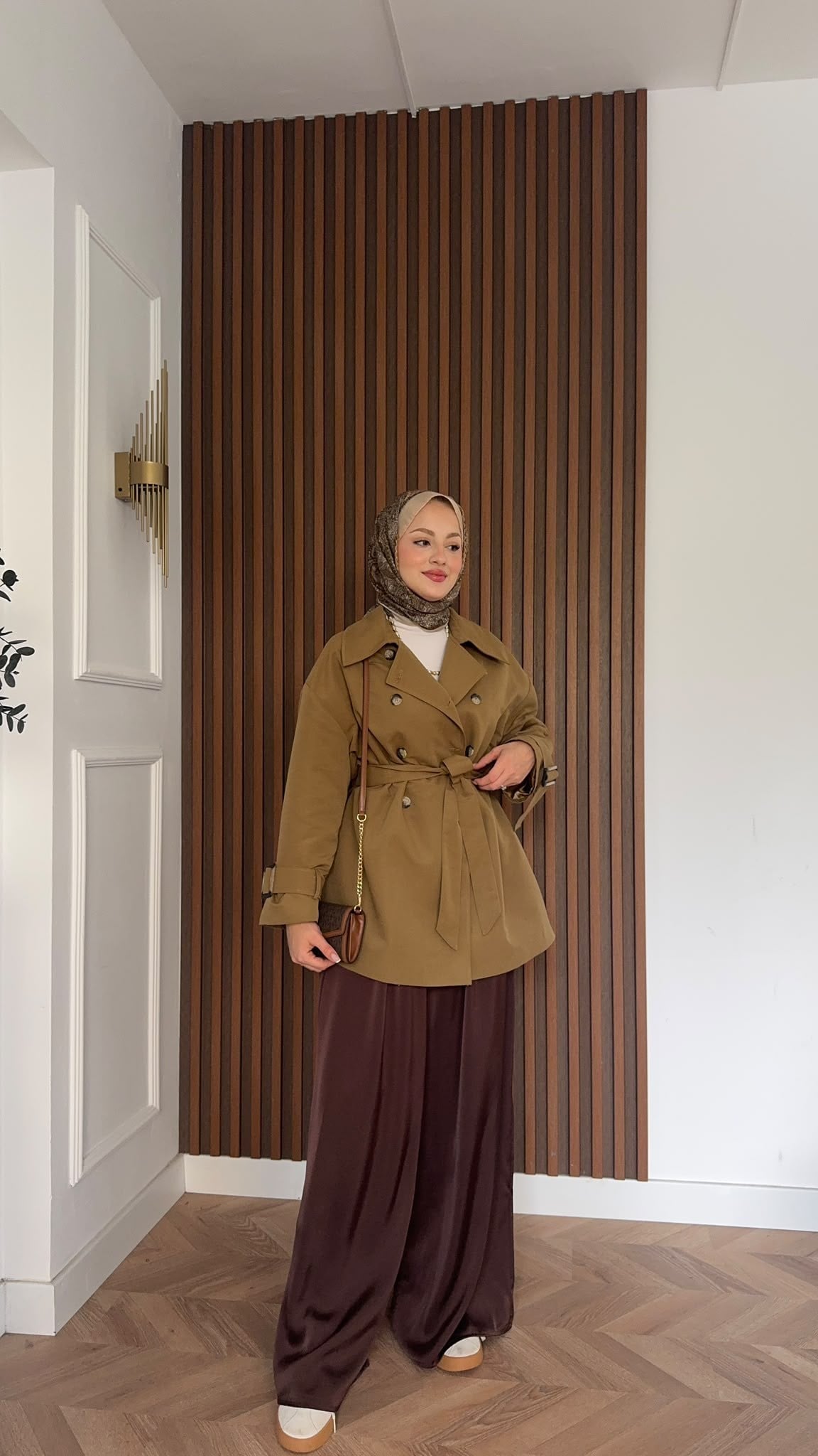 MEYSADESIGN TRENCKOT Pelerin Detaylı Gabardin Trençkot Yağ Yeşili