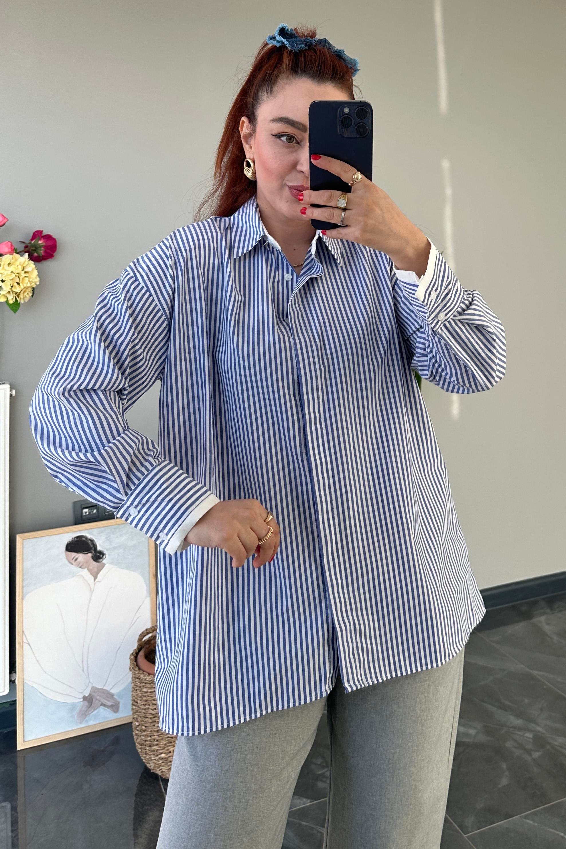 Zara Model Mavi Çizgili Gömlek