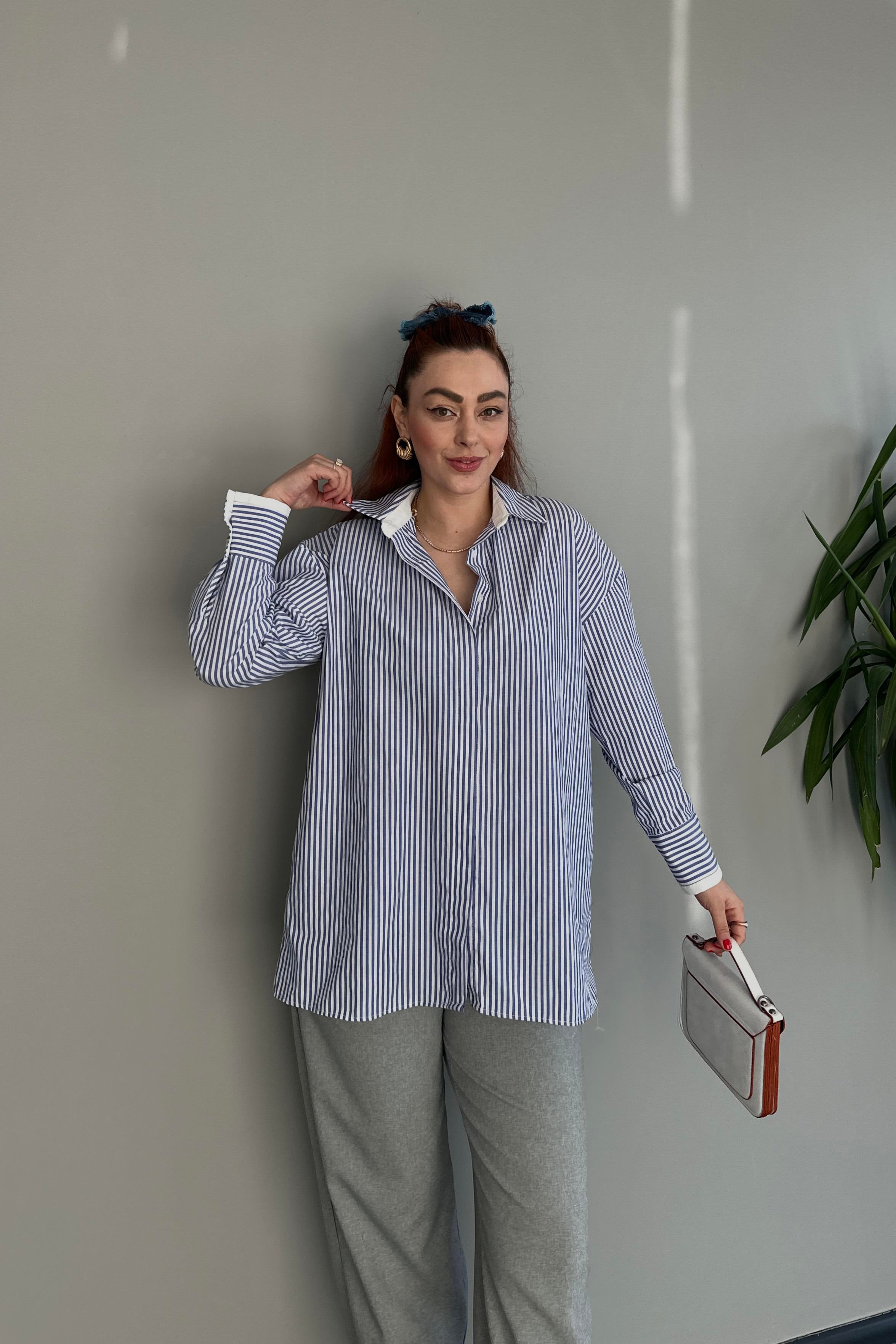 Zara Model Mavi Çizgili Gömlek