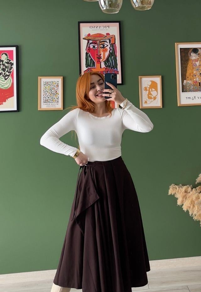 Kayık Yaka Taş Rengi Basic Bluz
