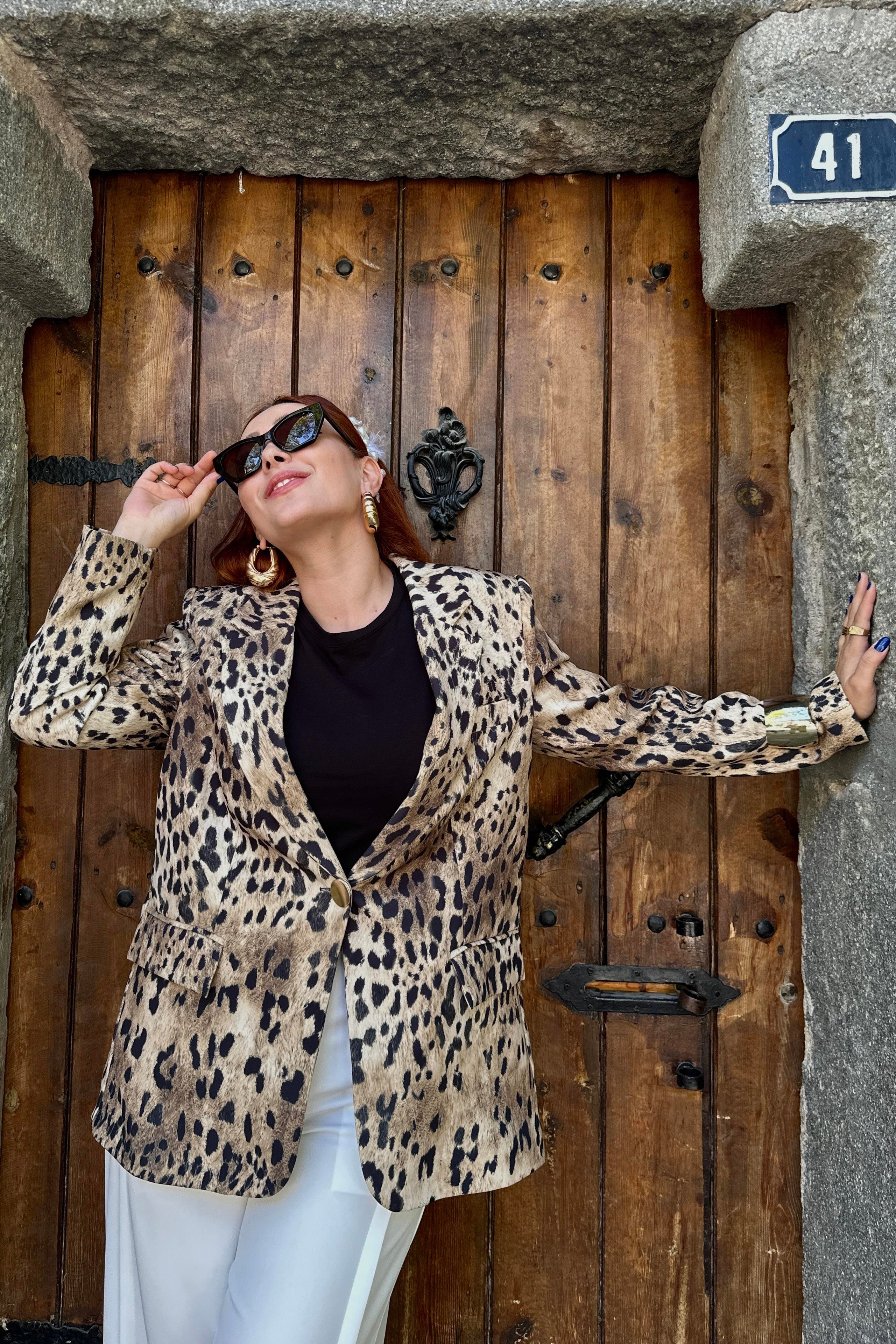 Leopar Desenli Blazer Ceket