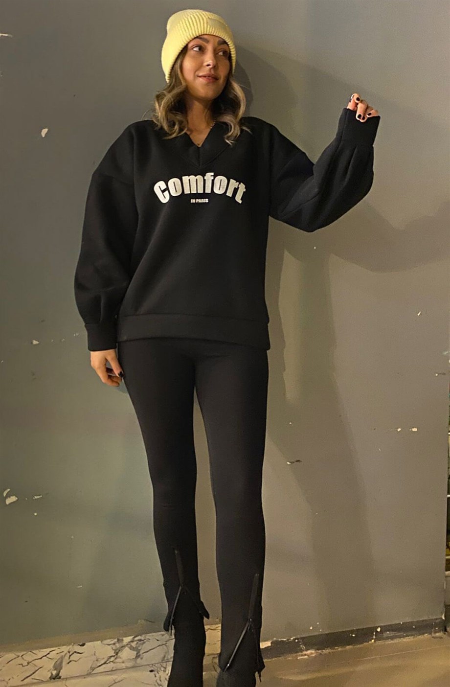 V Yaka Balon Kol Sweatshirt