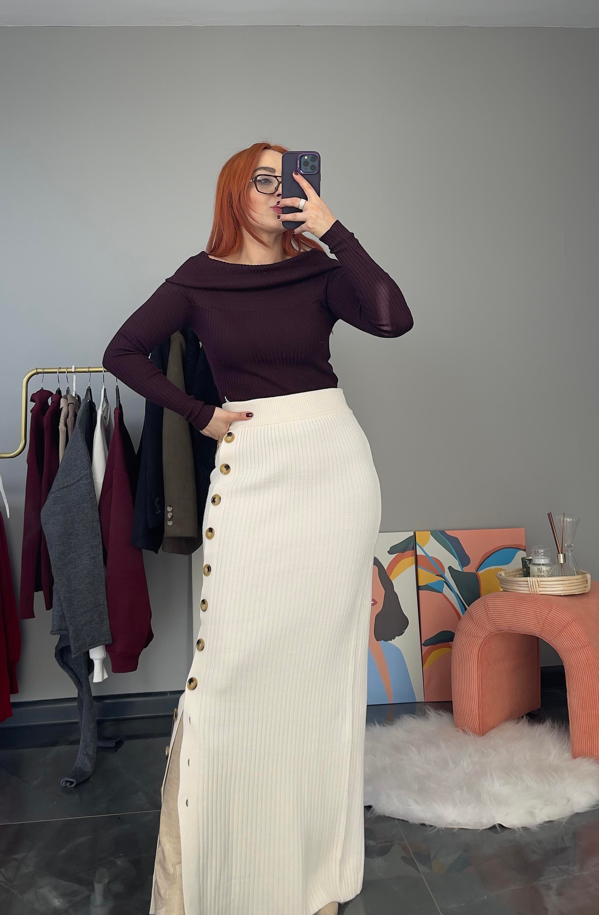 Madonna Yaka Bordo Triko Kazak