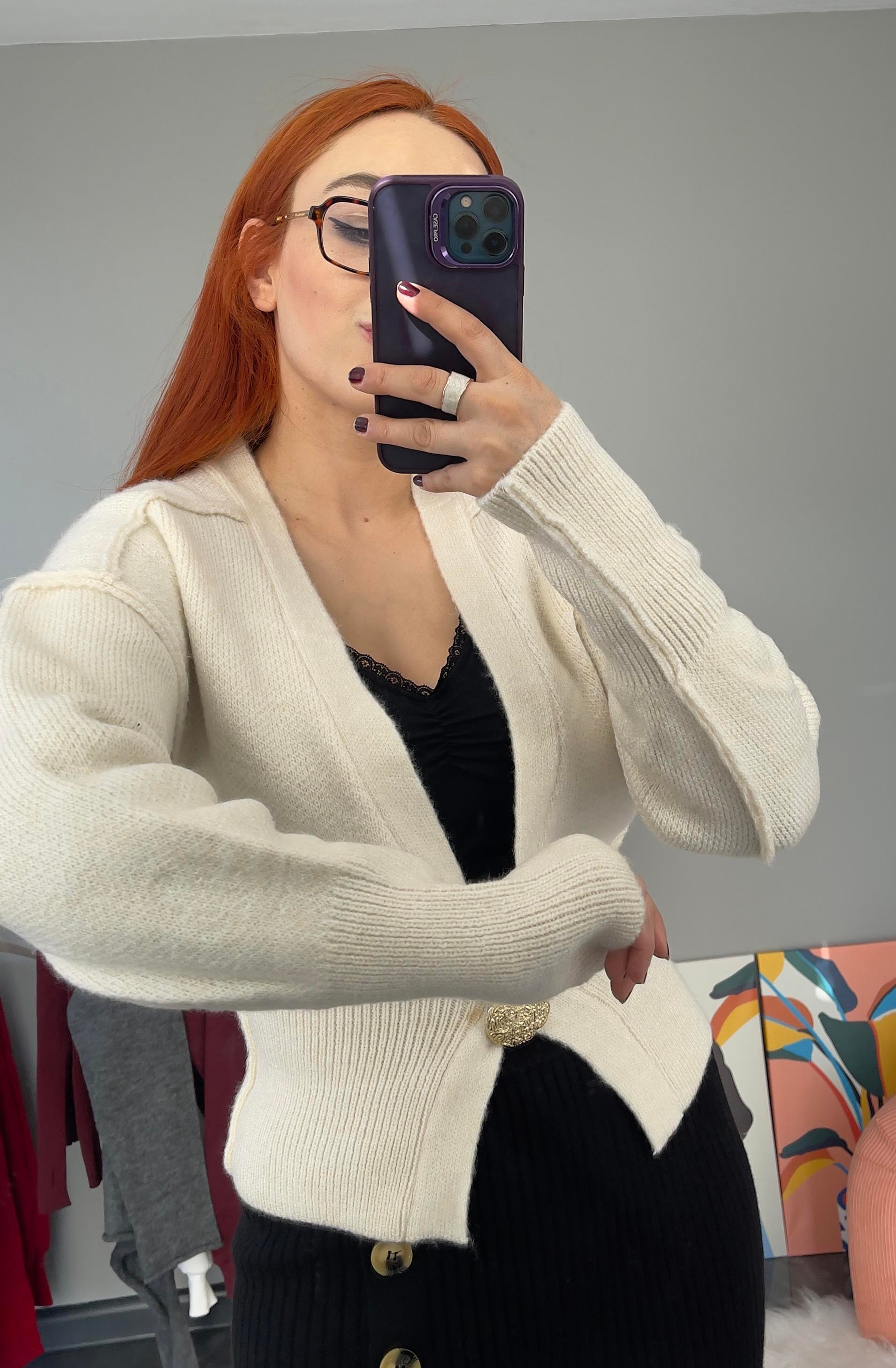 Taş Rengi Gold Düğme Detaylı Hırka