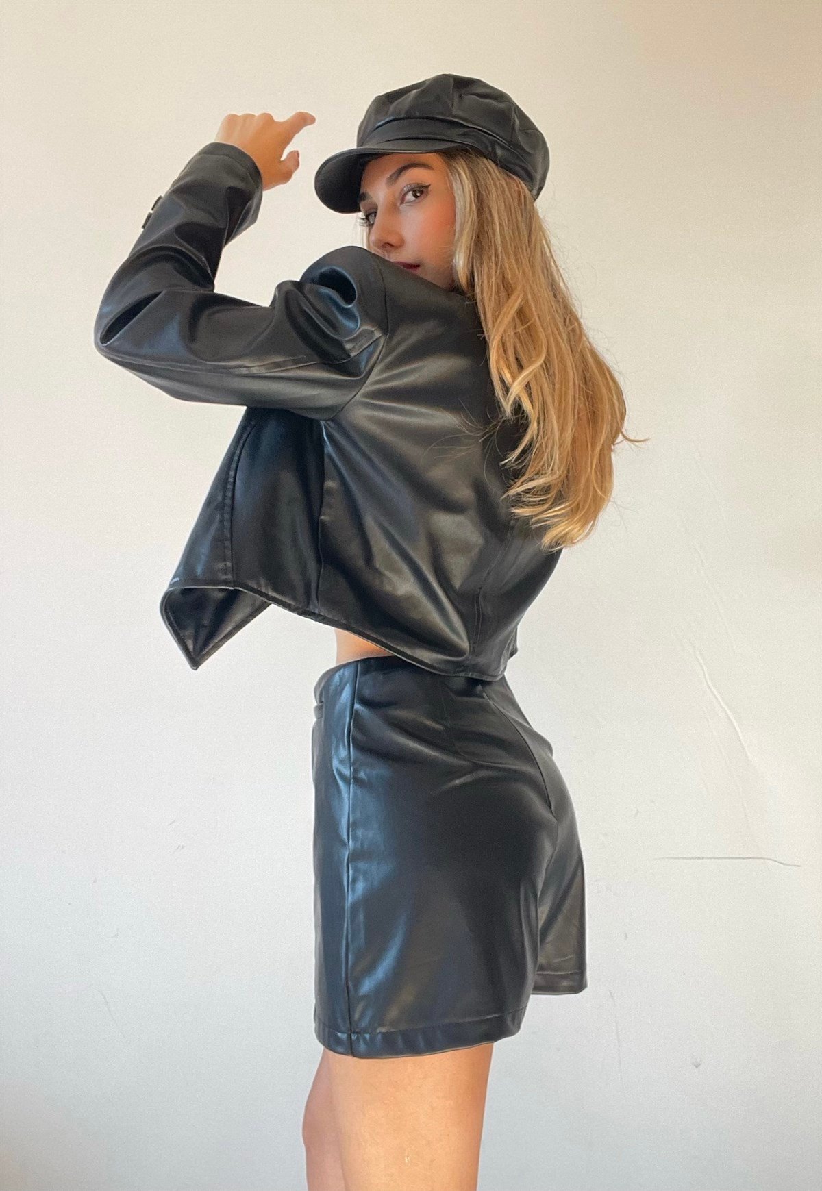 Deri Alessi Şort Etek