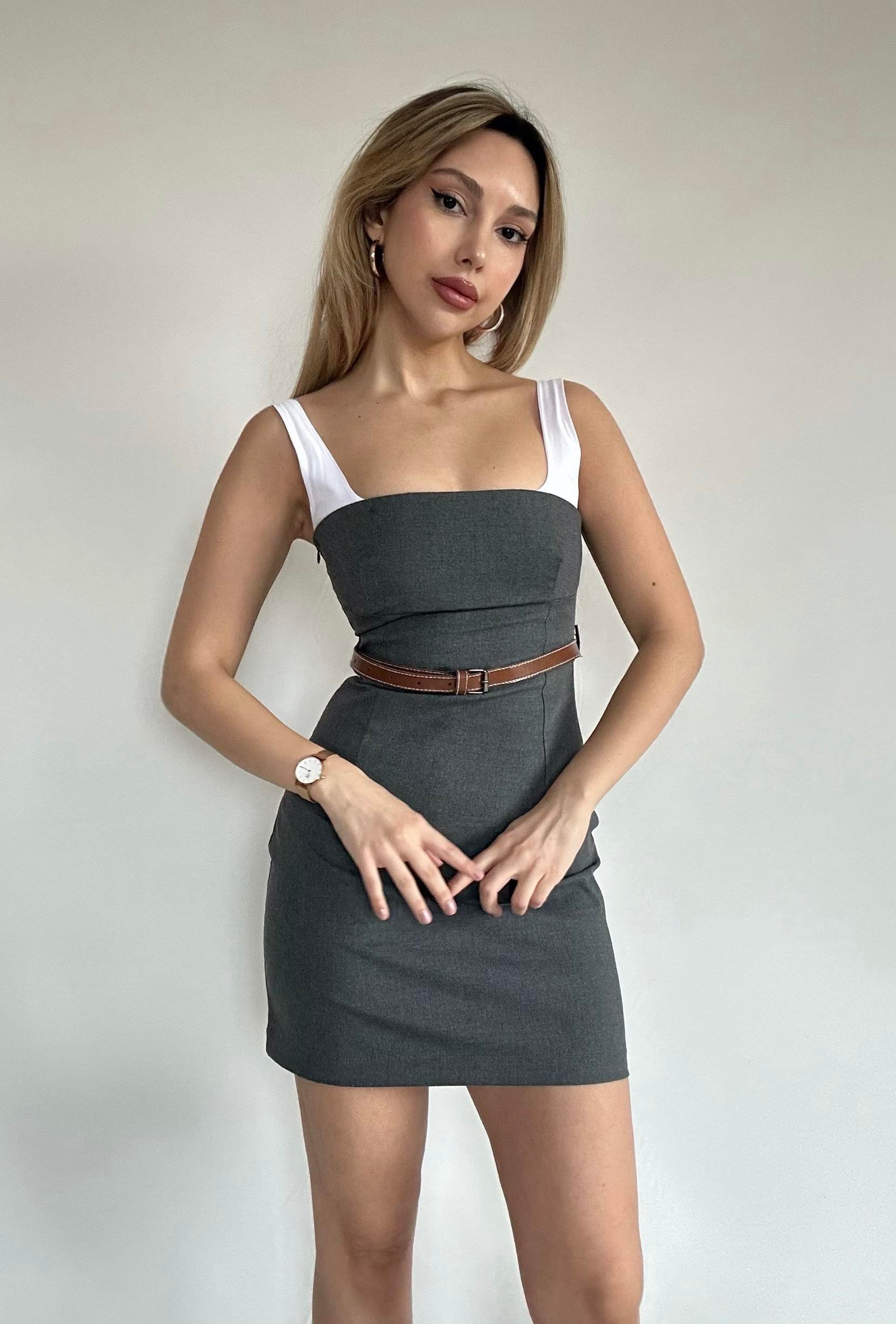 Kemerli Marta Elbise