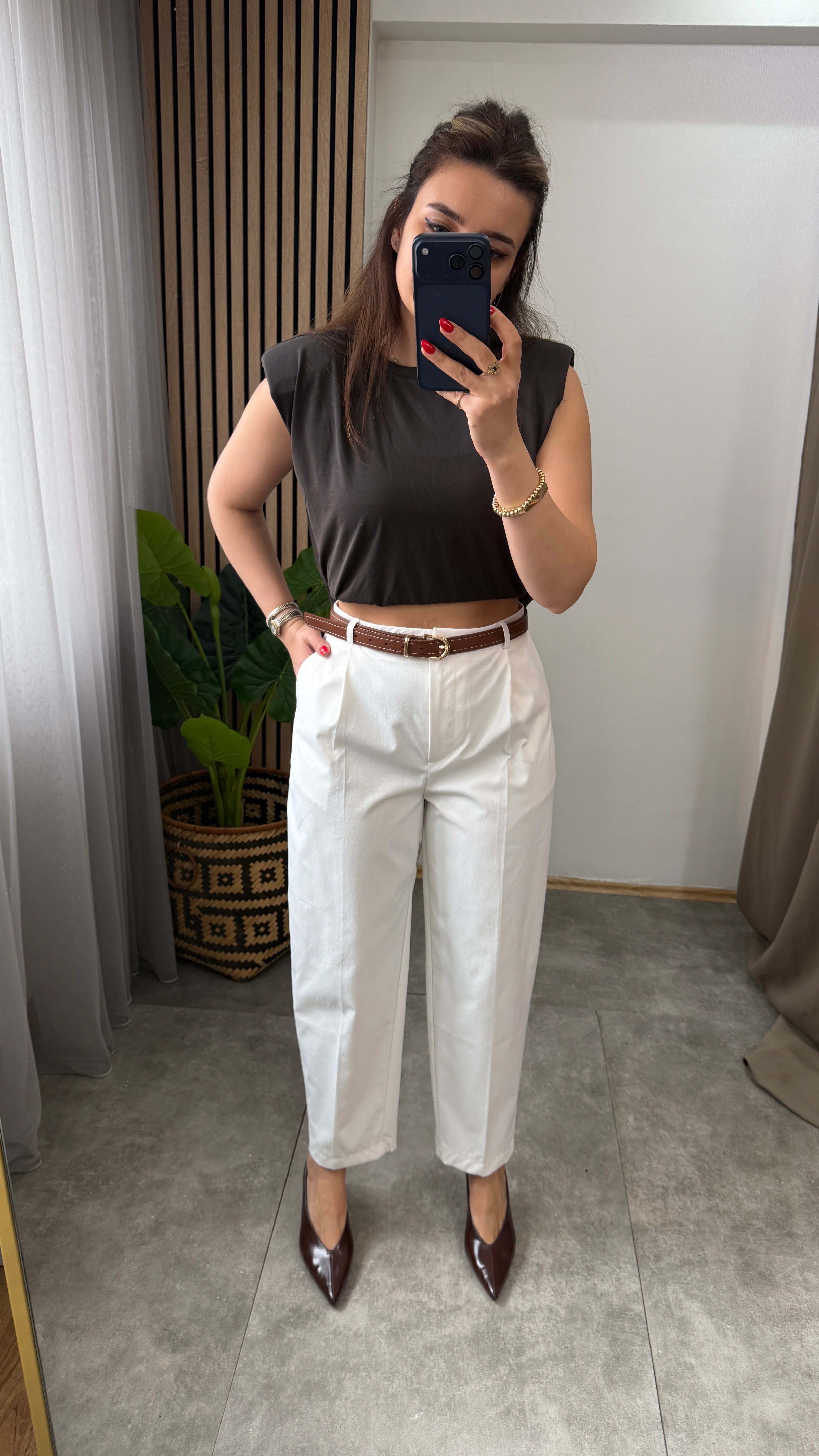 KEMERLİ HAVUÇ PANTALON