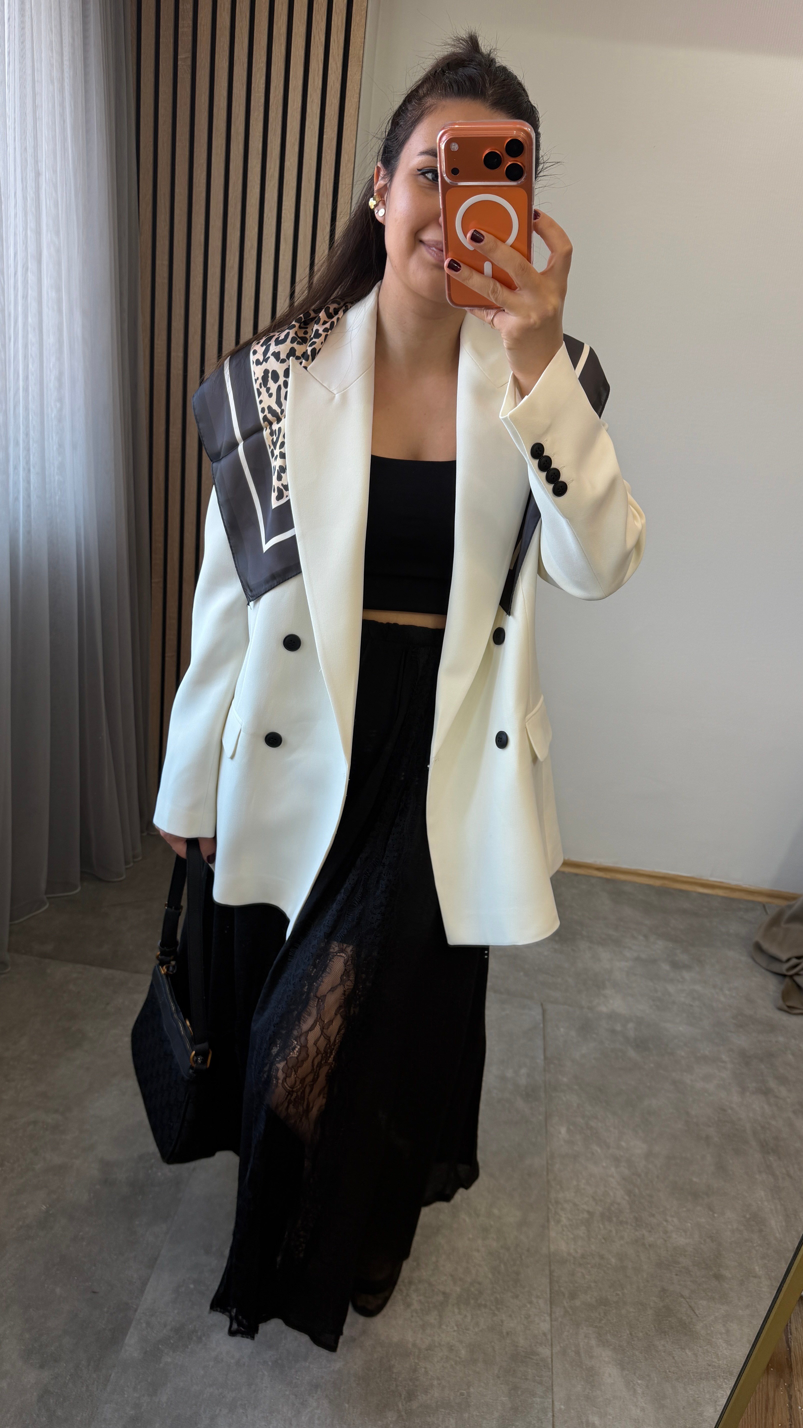 KRUVAZE BLAZER BEYAZ