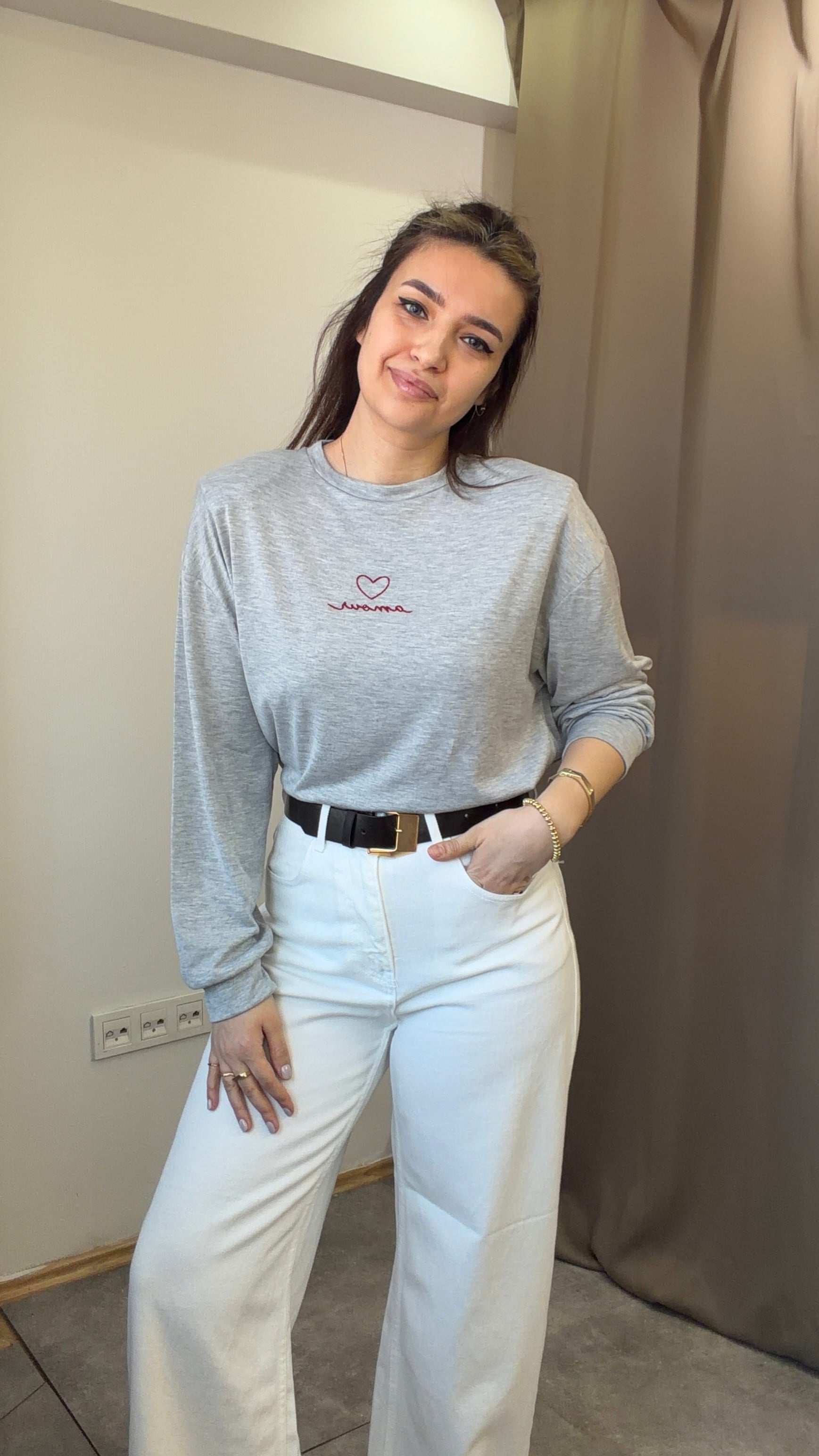 NAKIŞ DETAYLI MODAL BLUZ
