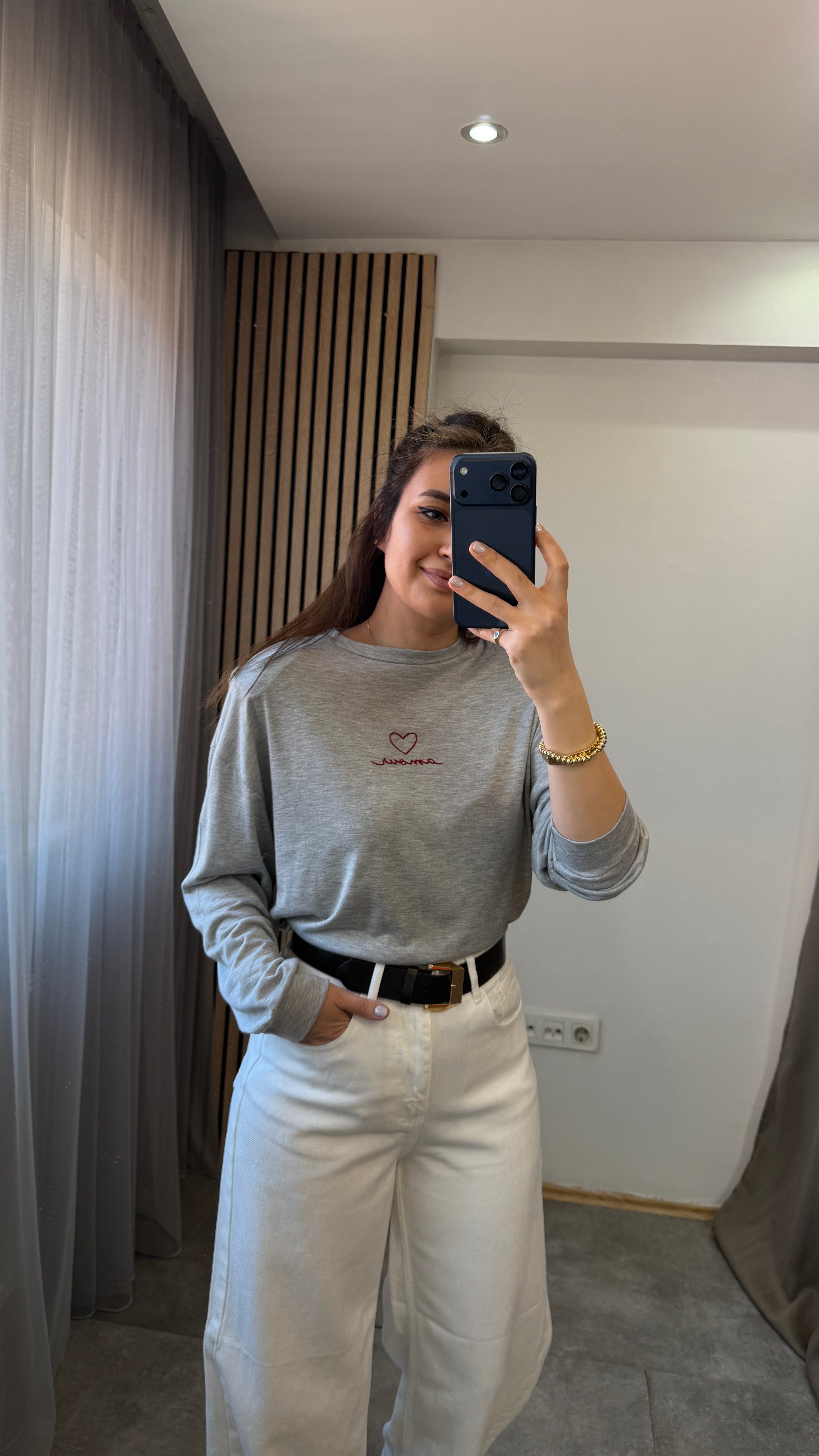 NAKIŞ DETAYLI MODAL BLUZ